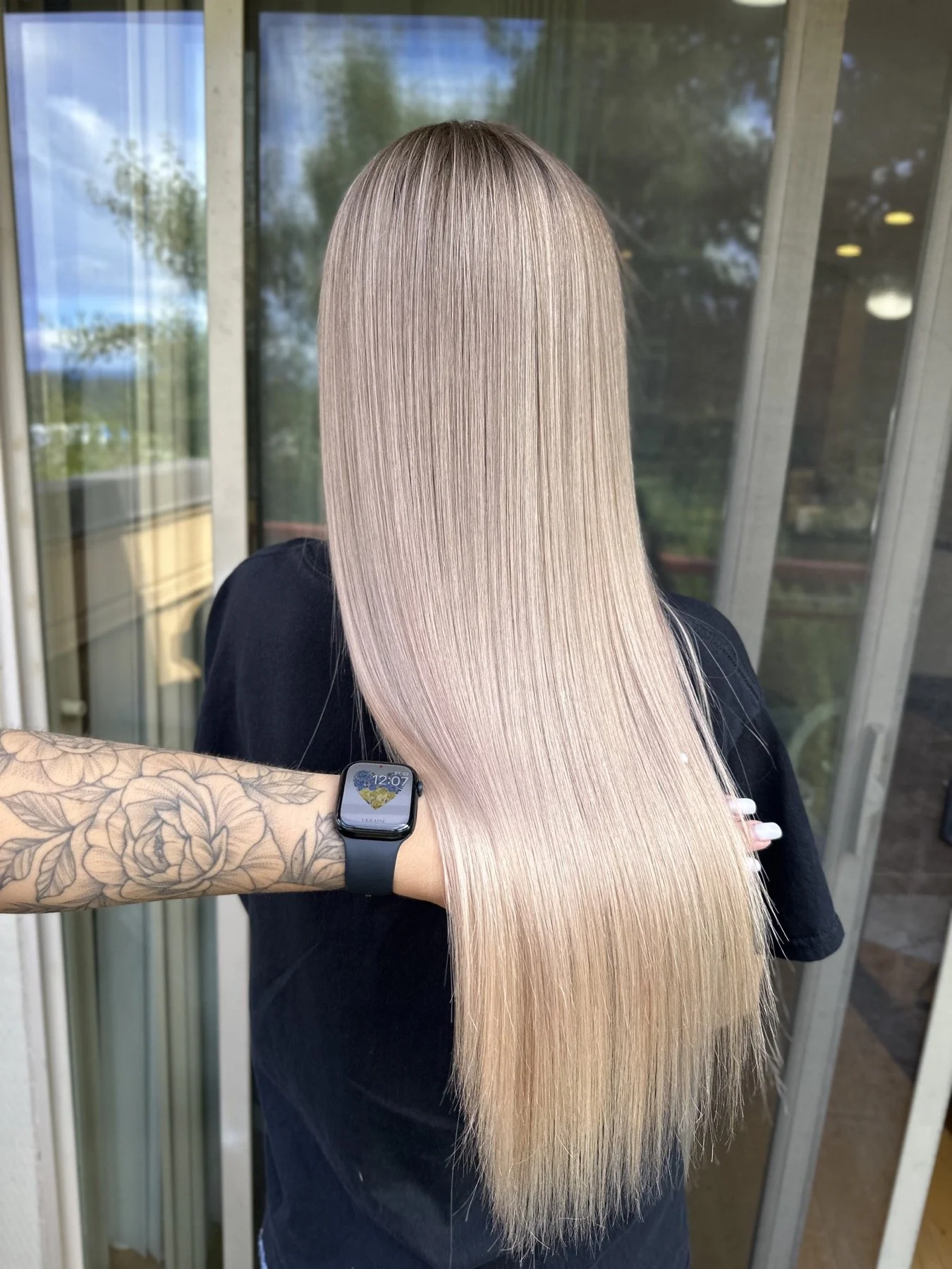 Long, smooth pearl blonde hair by Anna Stalmakova