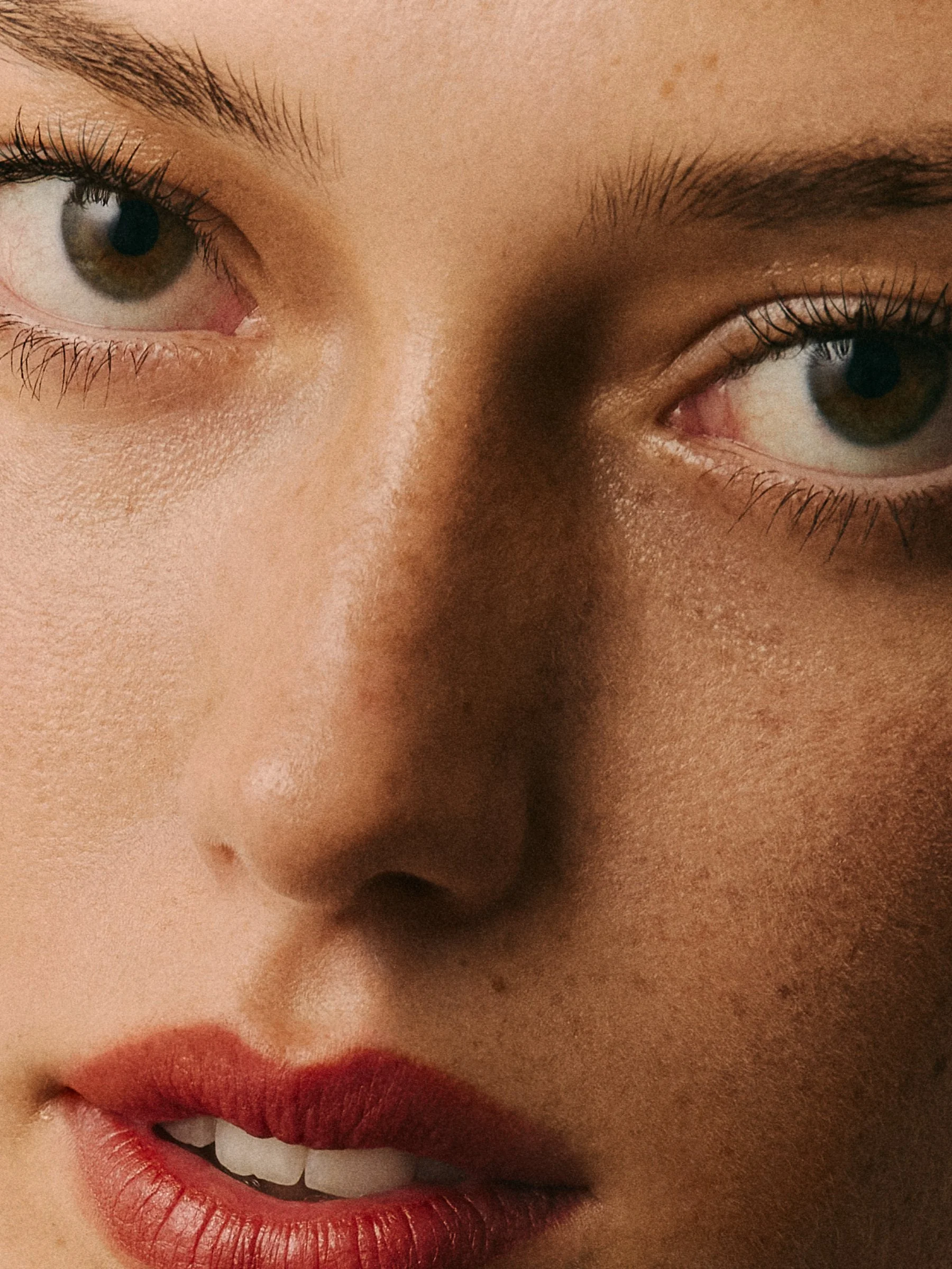ELLE LITHUANIA — PRINT ISSUE 8 '24