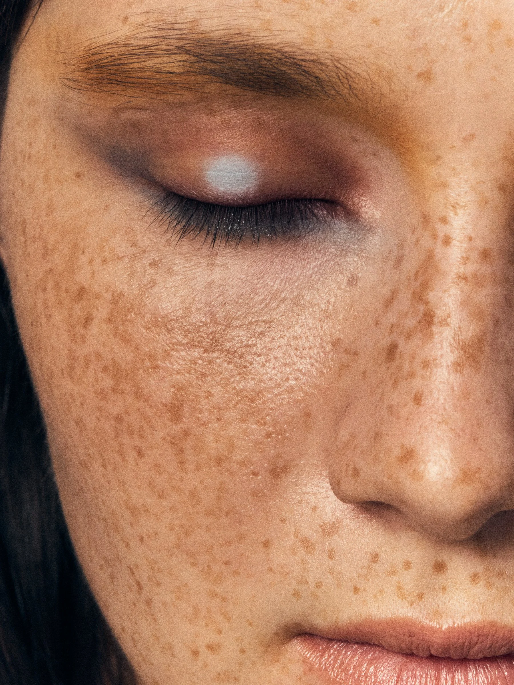 L'OFFICIEL BELGIUM BEAUTY STORY — ISSUE 33 WINTER 25/26