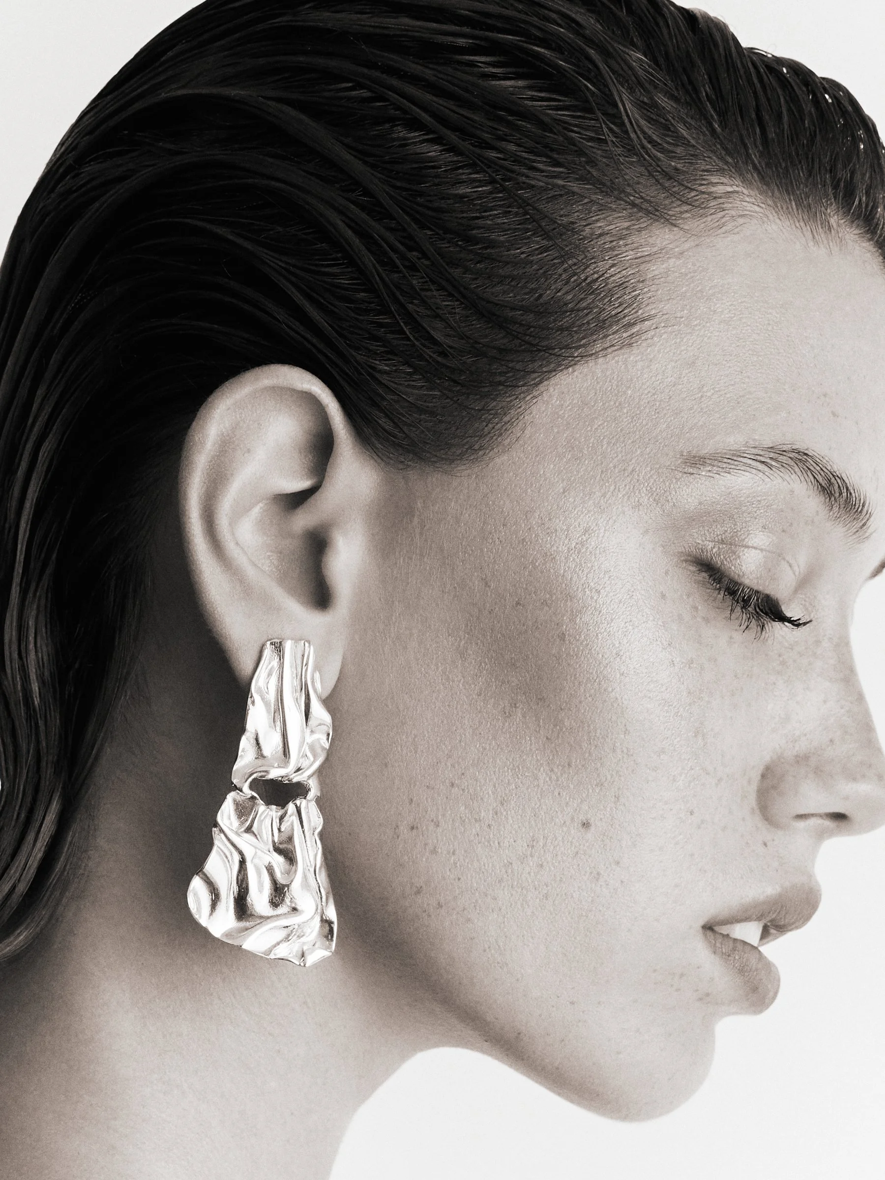 ELLE LITHUANIA — PRINT ISSUE 8 '24