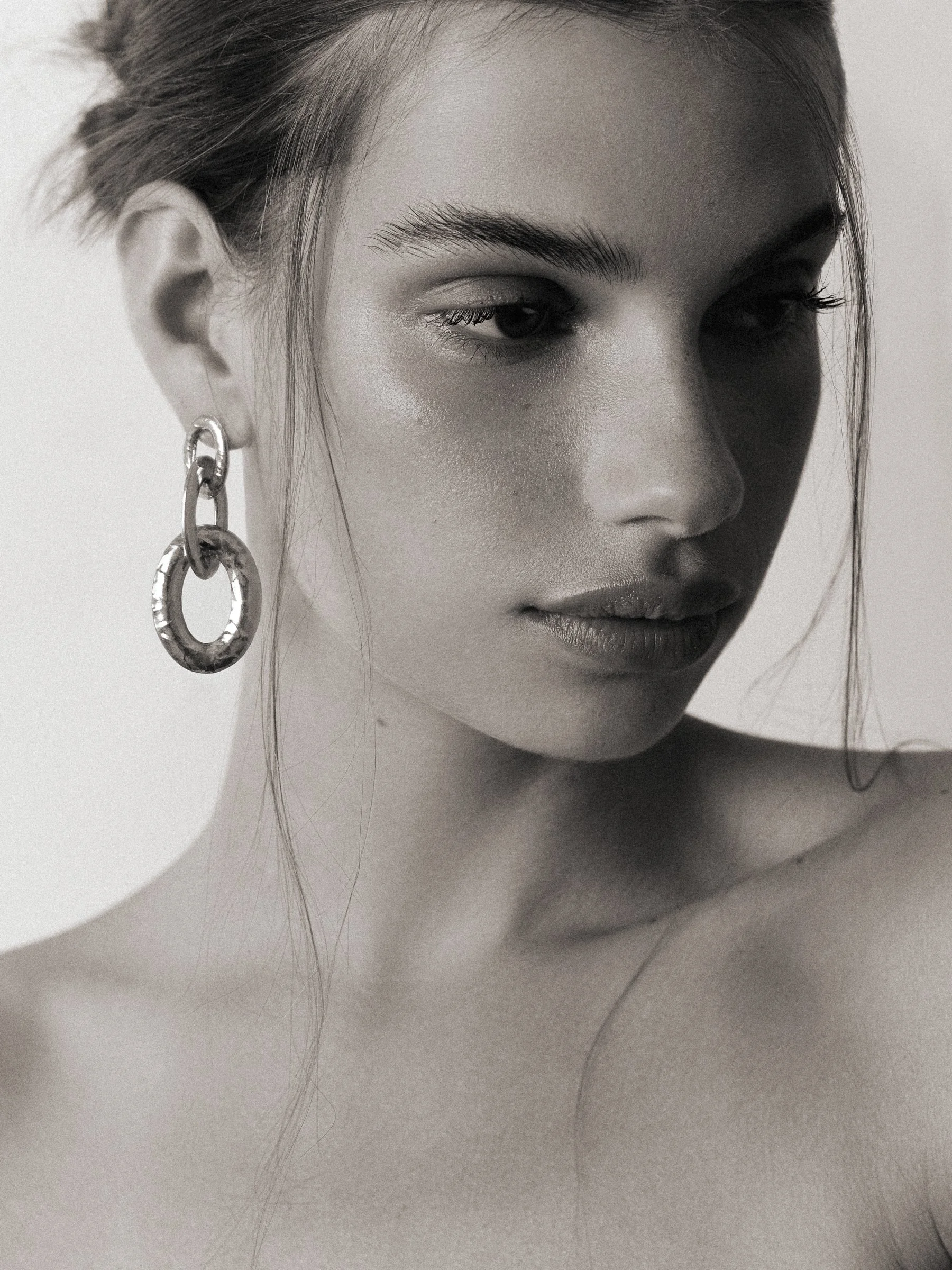 ELLE SERBIA — SEPTEMBER ISSUE 24