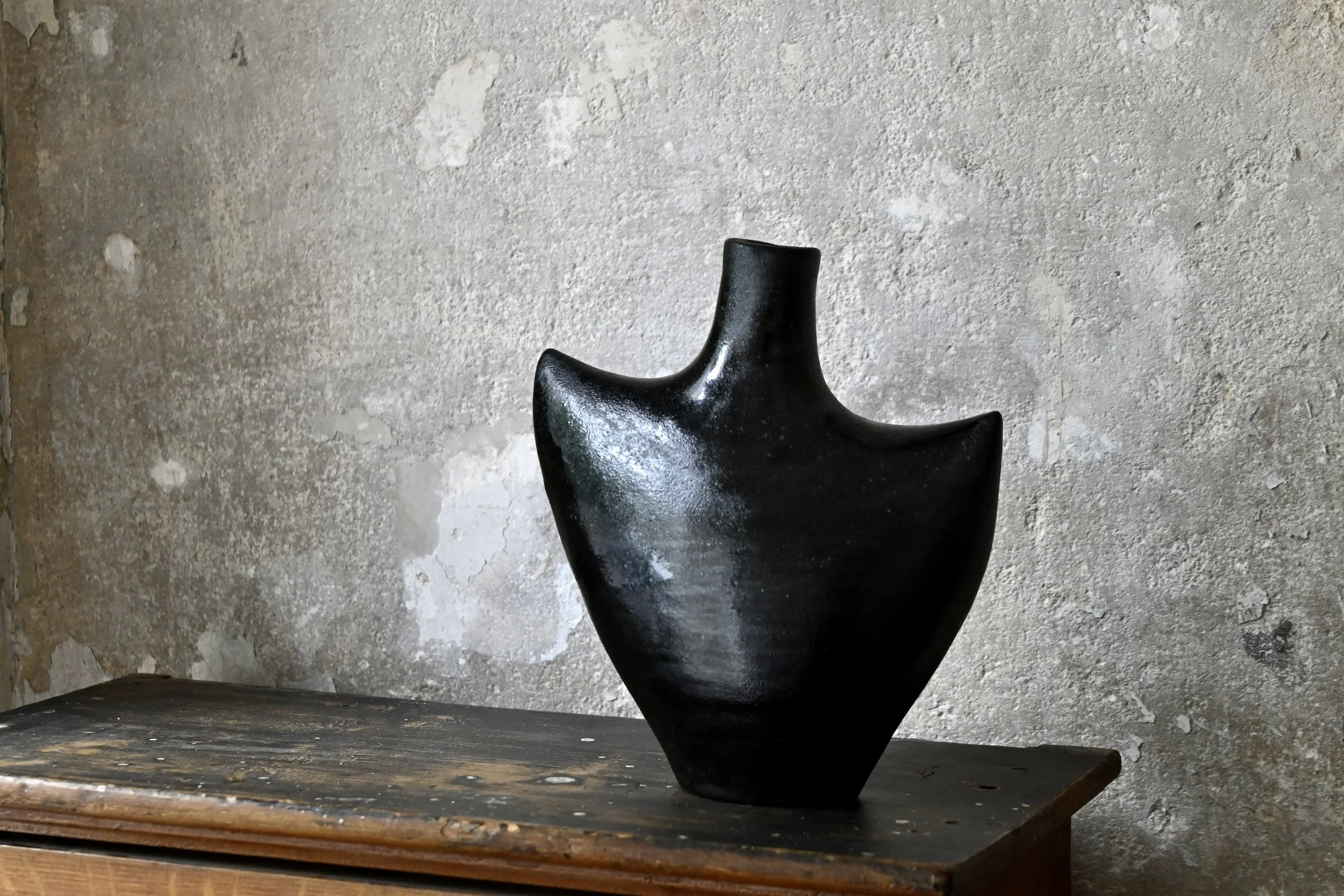 Vase Gisèle en grès noir