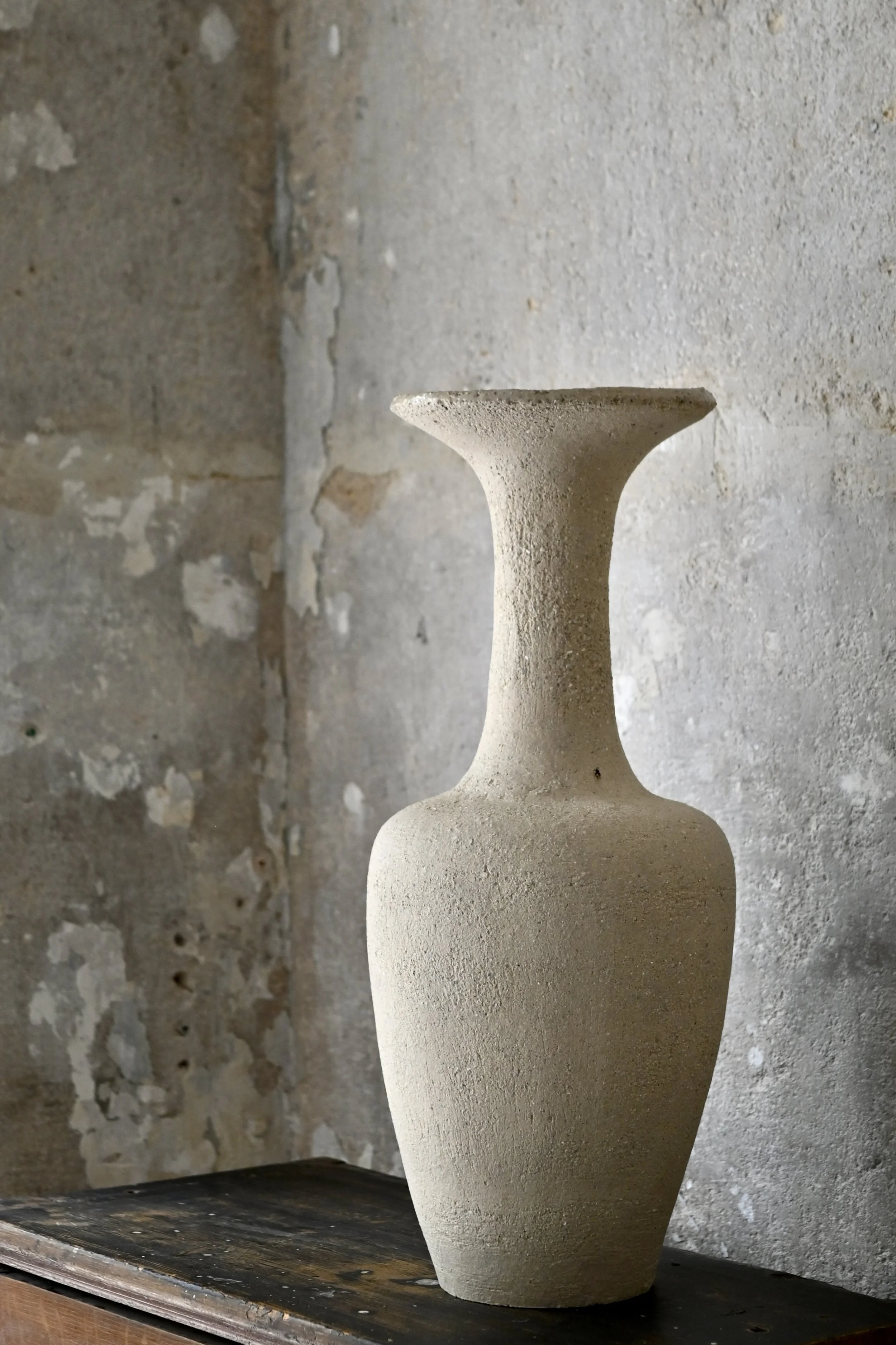 Vase Amphore en grès blanc