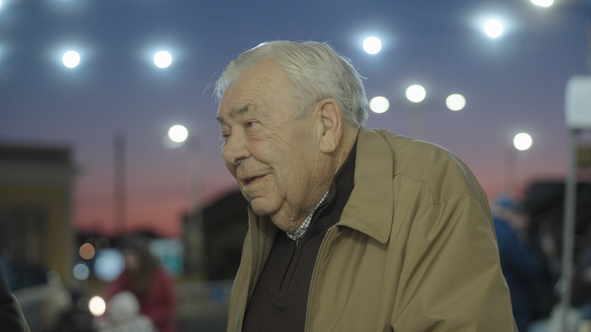 Joaquim, Reformado, Ferrel, Peniche. Frame do filme 'Baldio' Documentário