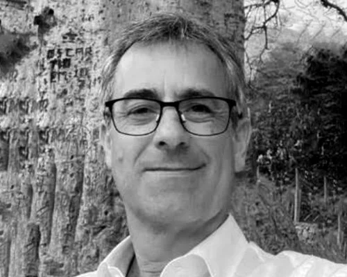 RICARDO GARCIA, Consultor do filme 'Baldio', Acompanha o tema das alterações climáticas há mais de 30 anos e é autor dos livros “Sobre a Terra”: um guia para quem lê e escreve sobre ambiente e “Nós no Mundo: a sustentabilidade no dia-a-dia”.