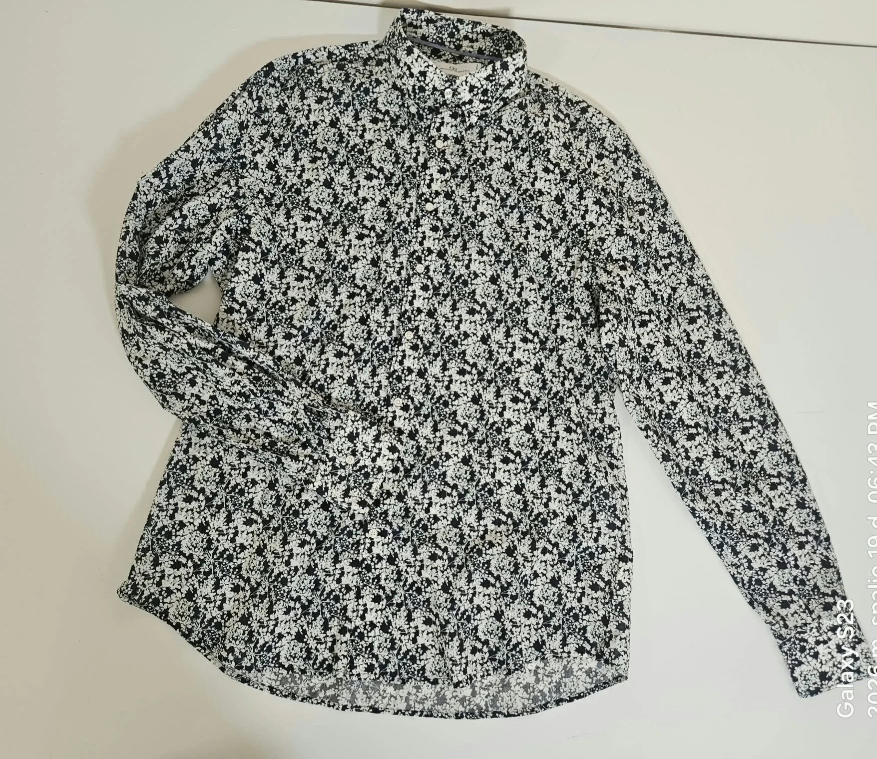 Camisa CH Carolina Herrera de flores