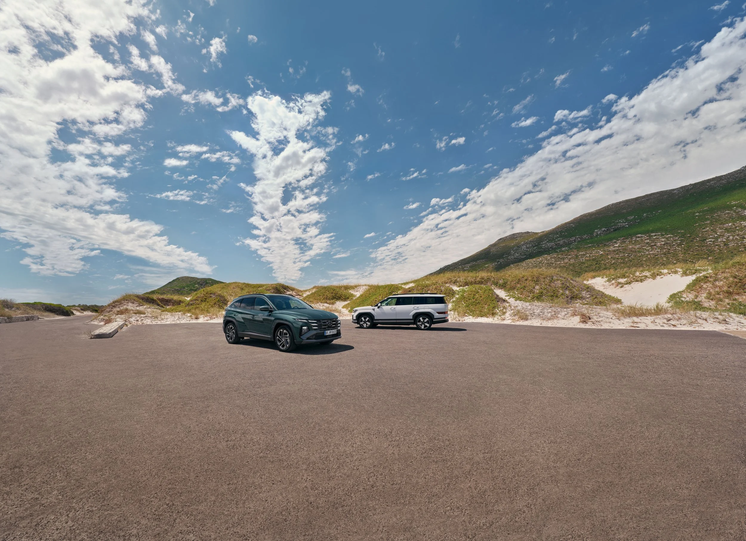 20b_HME_eSUV_2-0_Range_PHEV_SANTAFE_low_res_srgb.jpg