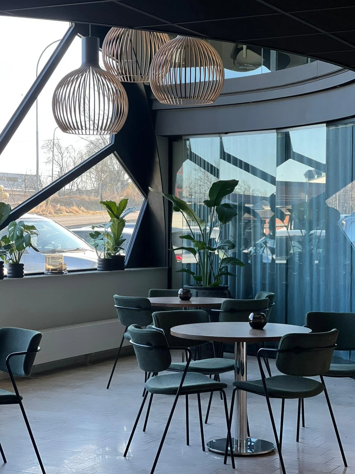 ASPHOLMENS KONTORSLOUNGE