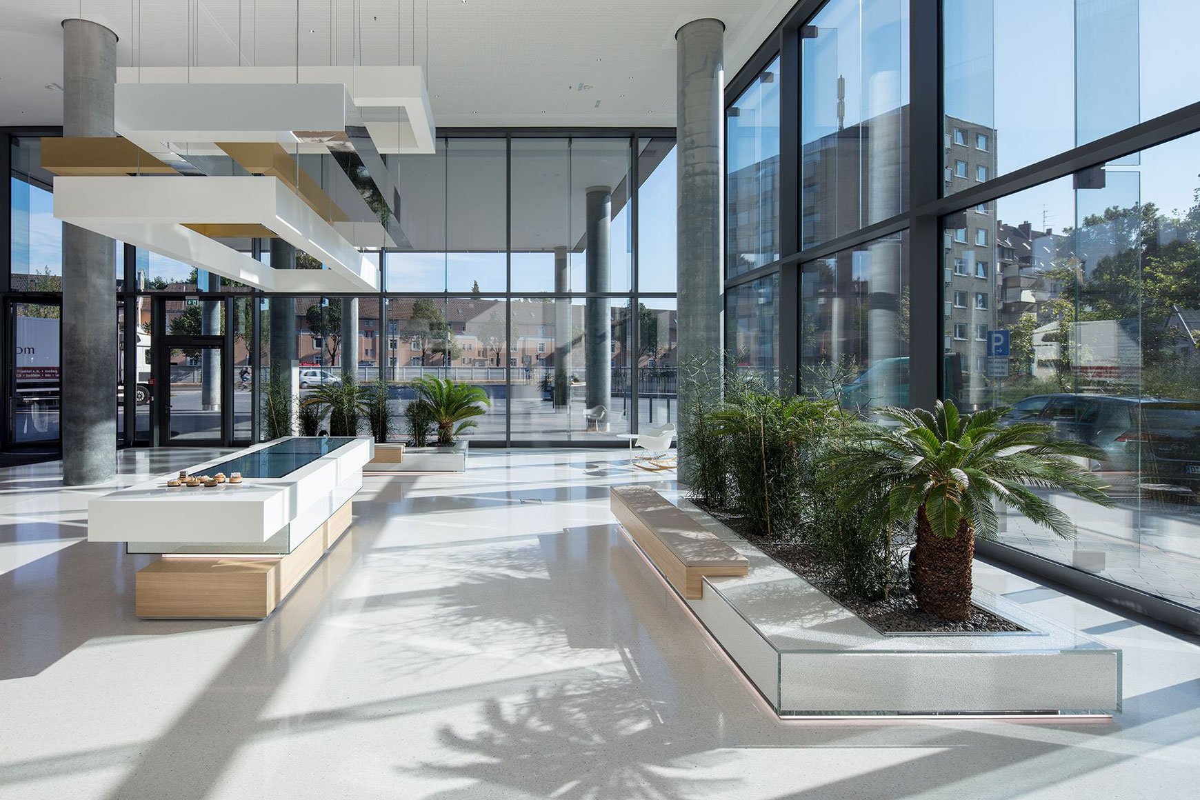 hbc-loreal-zentrale-geba╠êude-fassade-empfang-entre.jpg