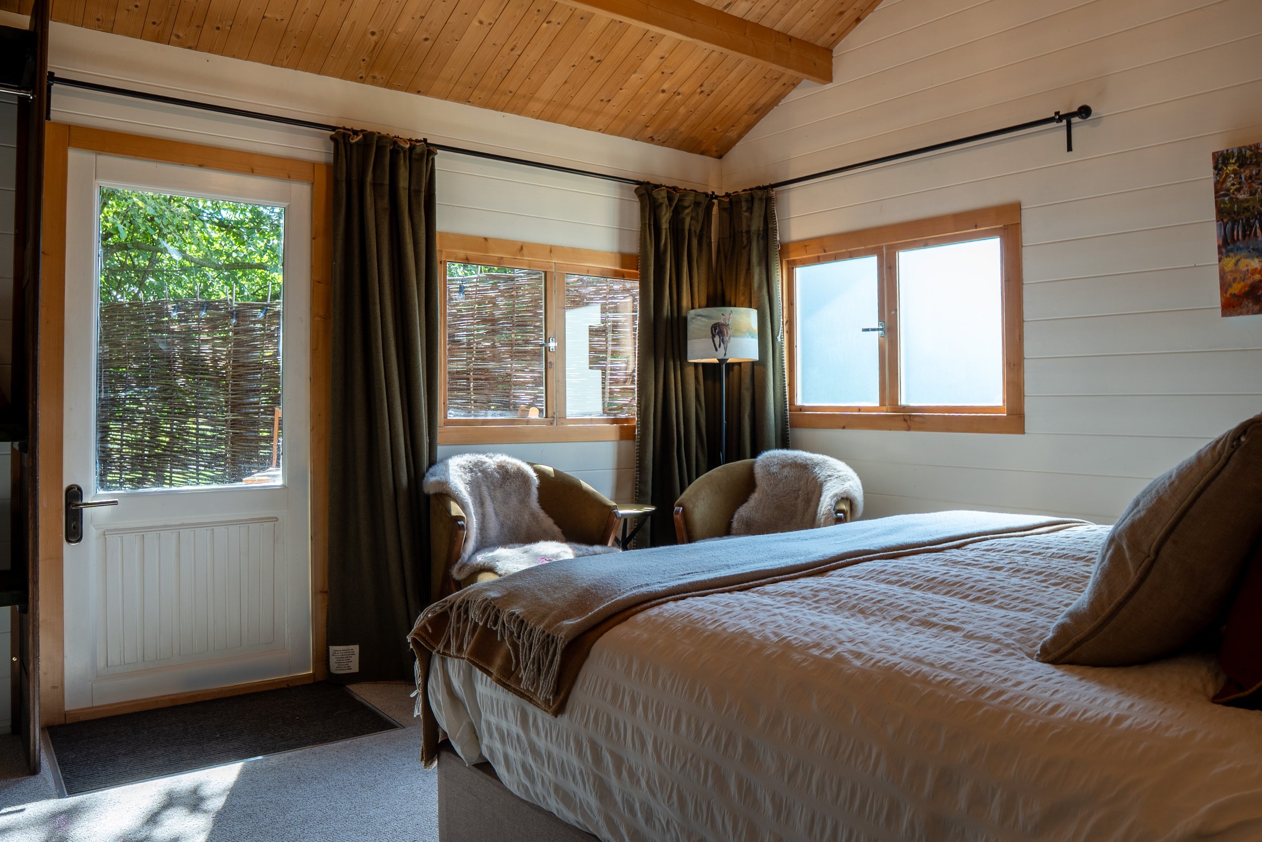 CABININ5.jpg