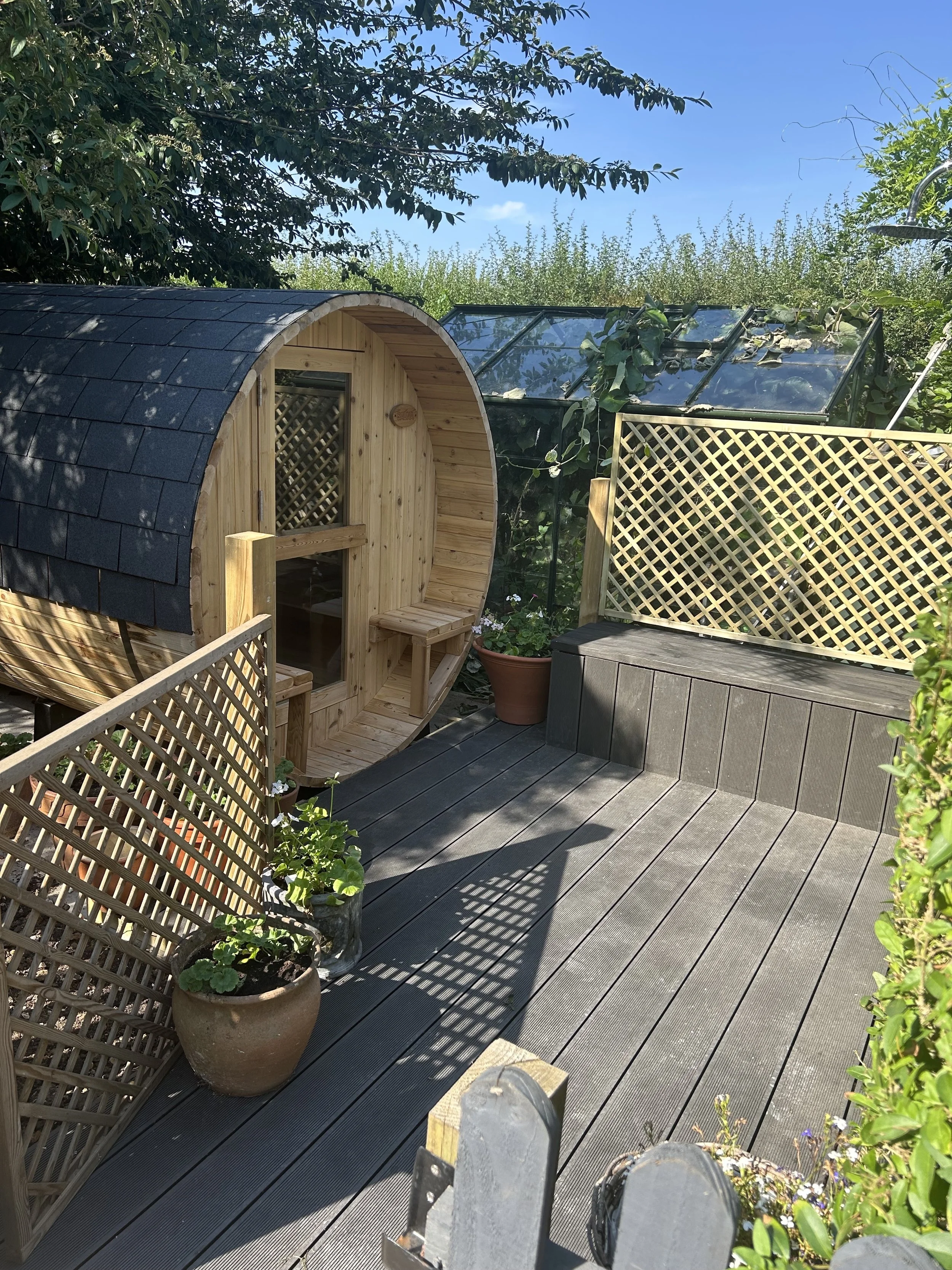 Outdoor private sauna at Bridleway in the sunshine near Lincoln