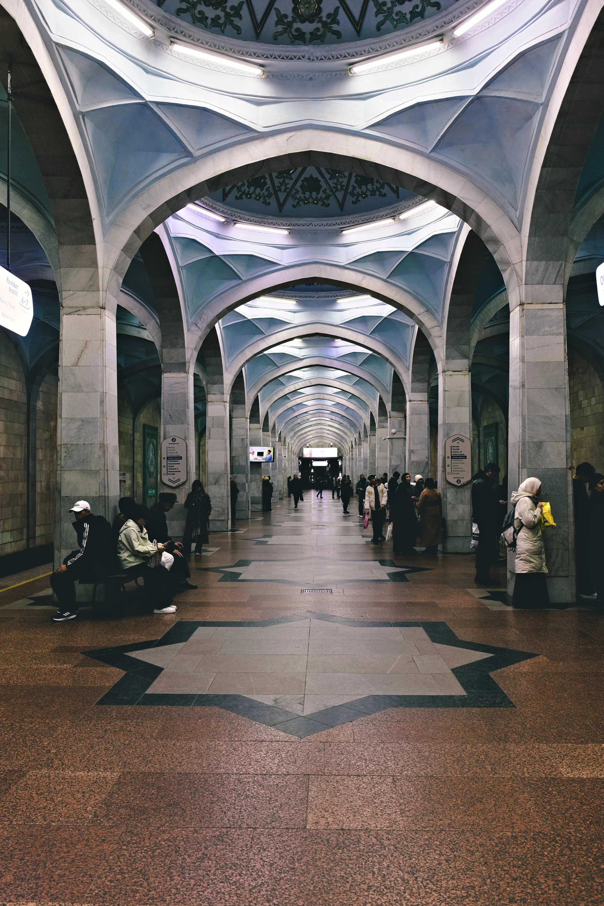 Alisher Navoiy Platform.jpg