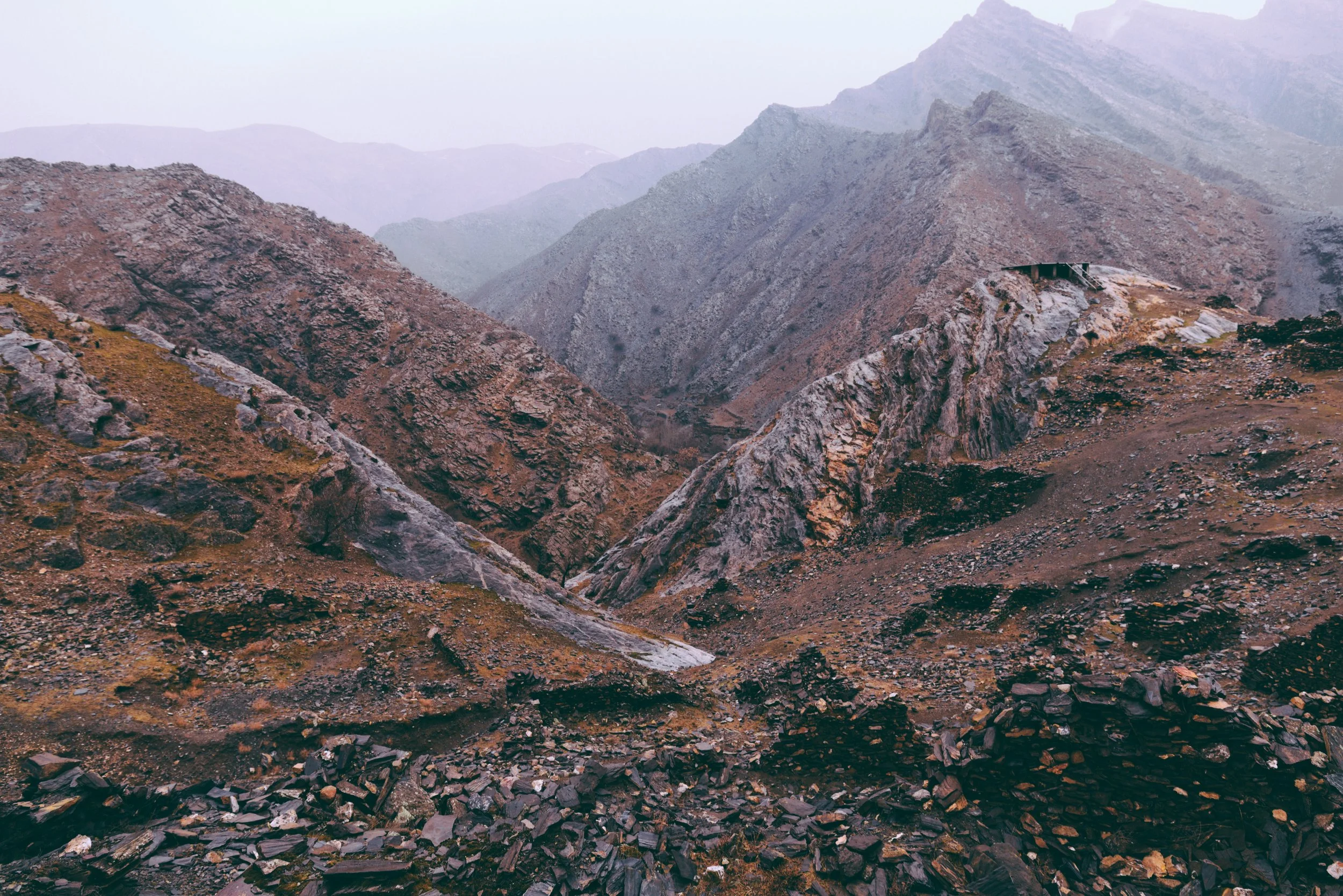 L-Nuratau Mountains Valley.jpg