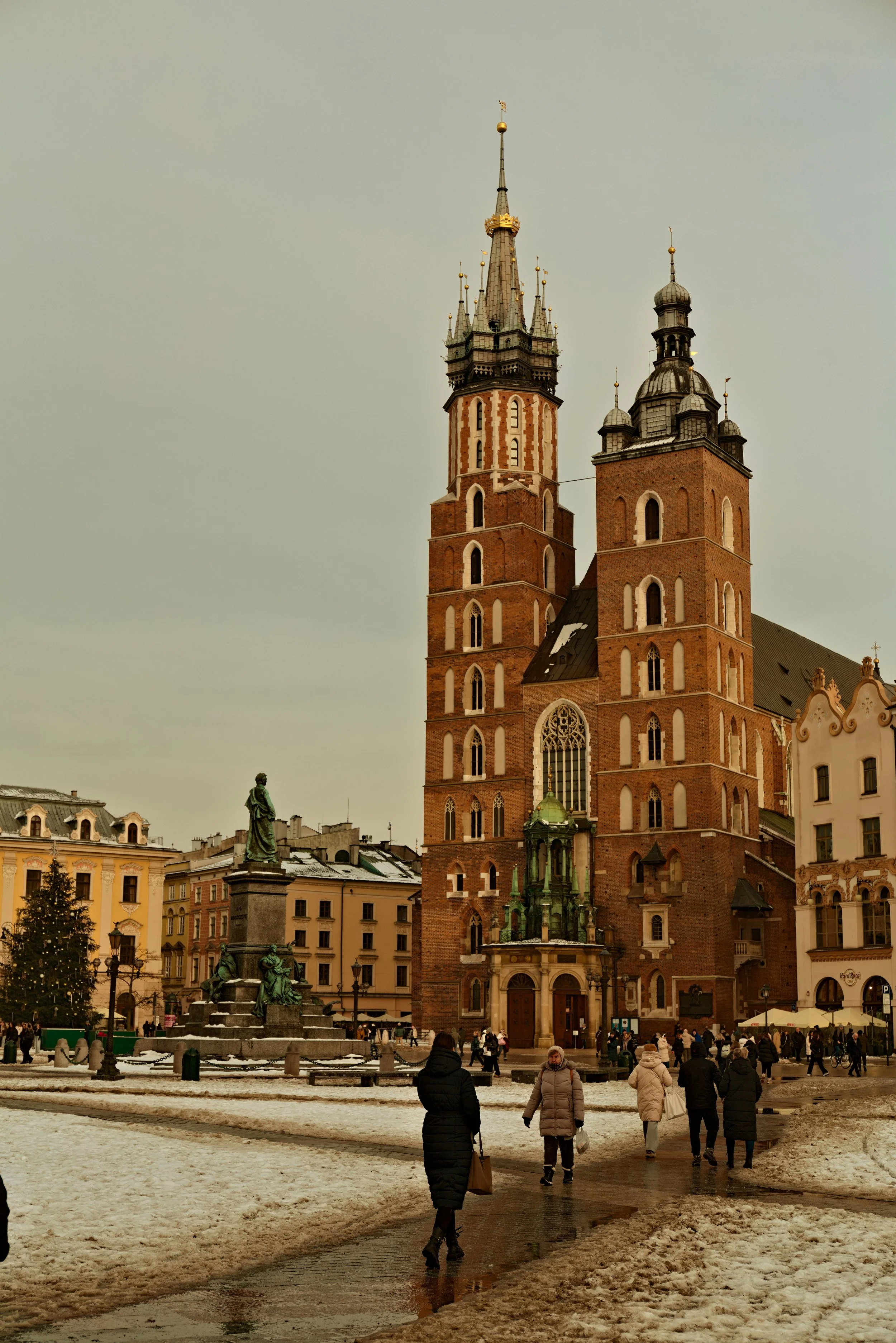 St Mary_s Basilica.jpg