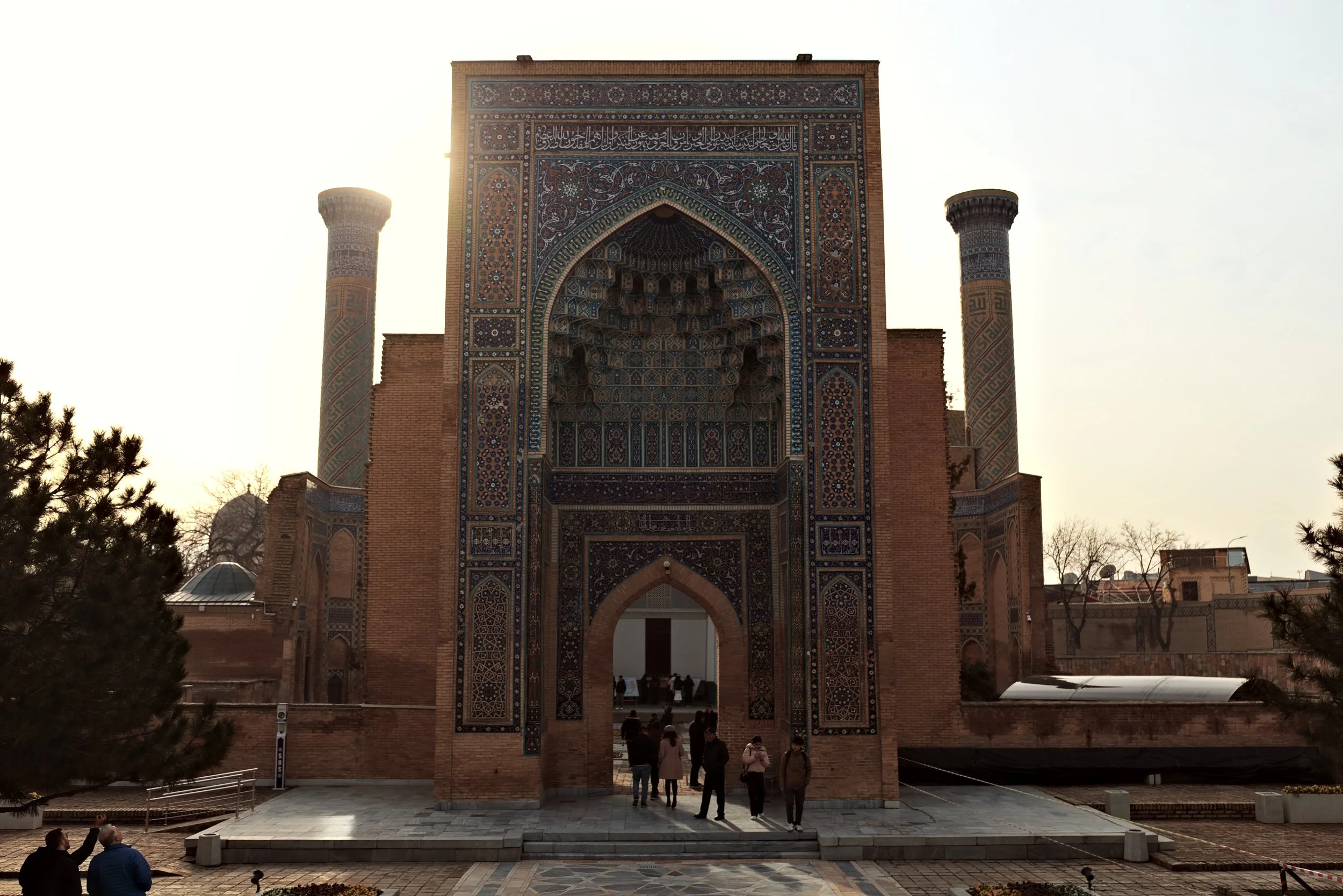 L-Timur Mausoleum  facade.jpg