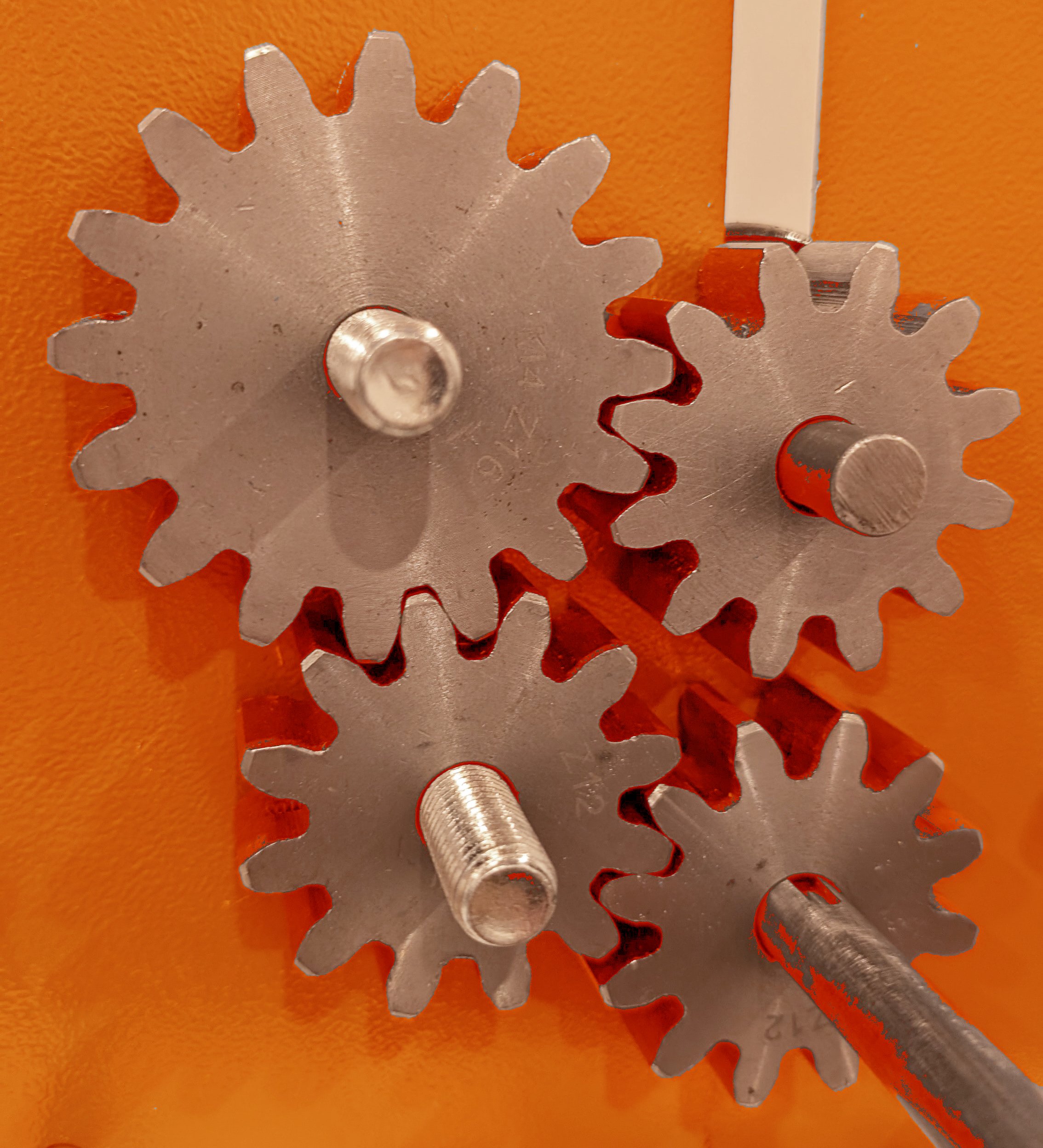 gears2.jpg