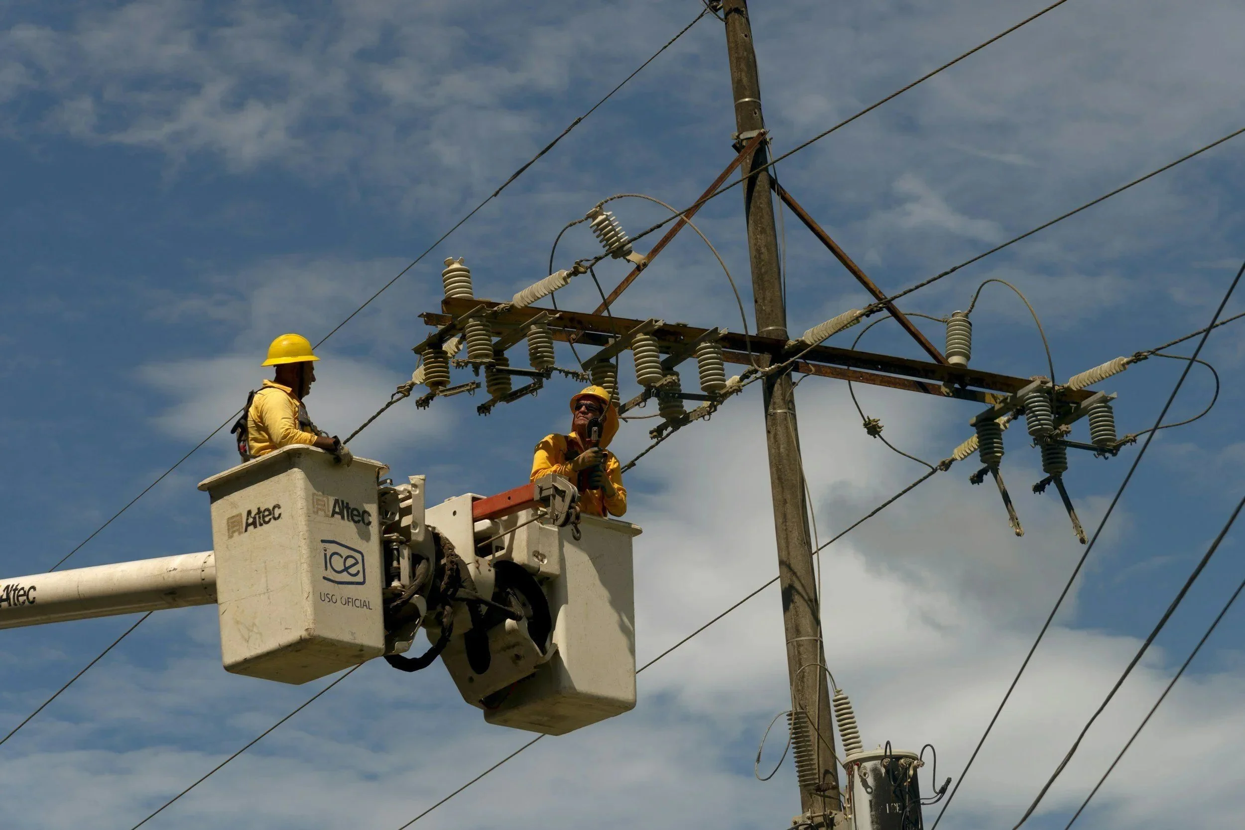Delaware Utility Bills Keep Climbing: Why Now Is the Time to Go Solar