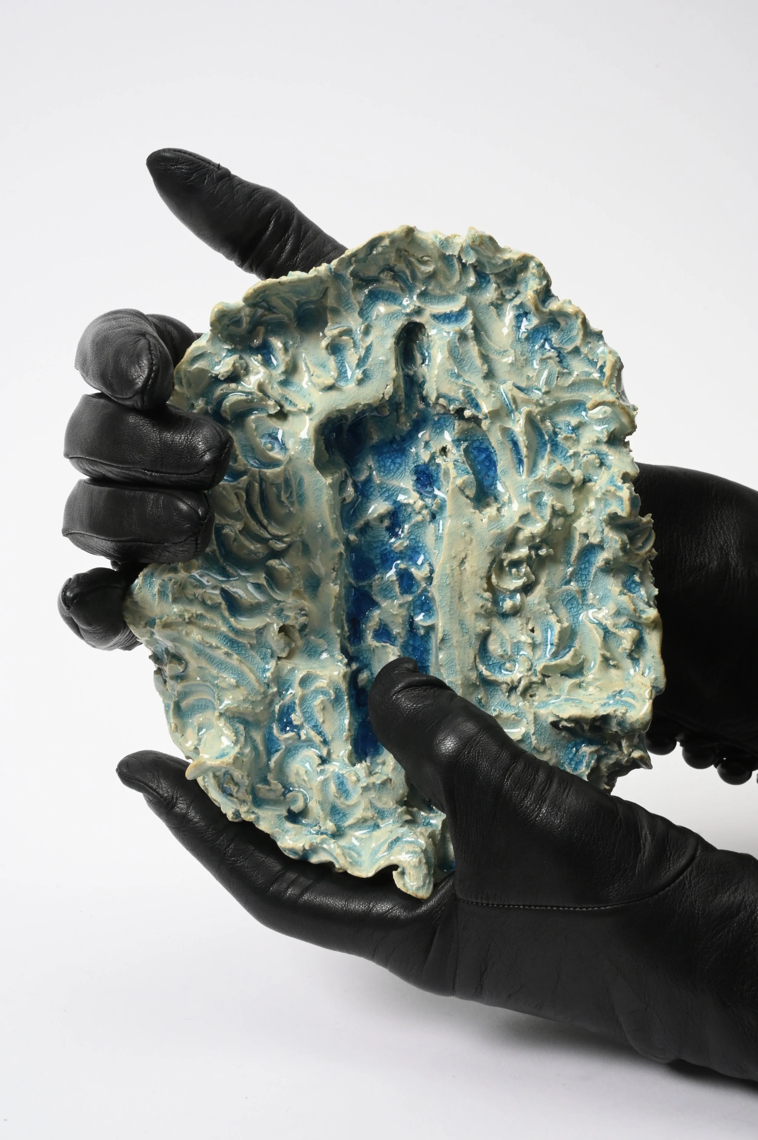 untitled, 2026, glazed ceramics, 3x14x17cm 