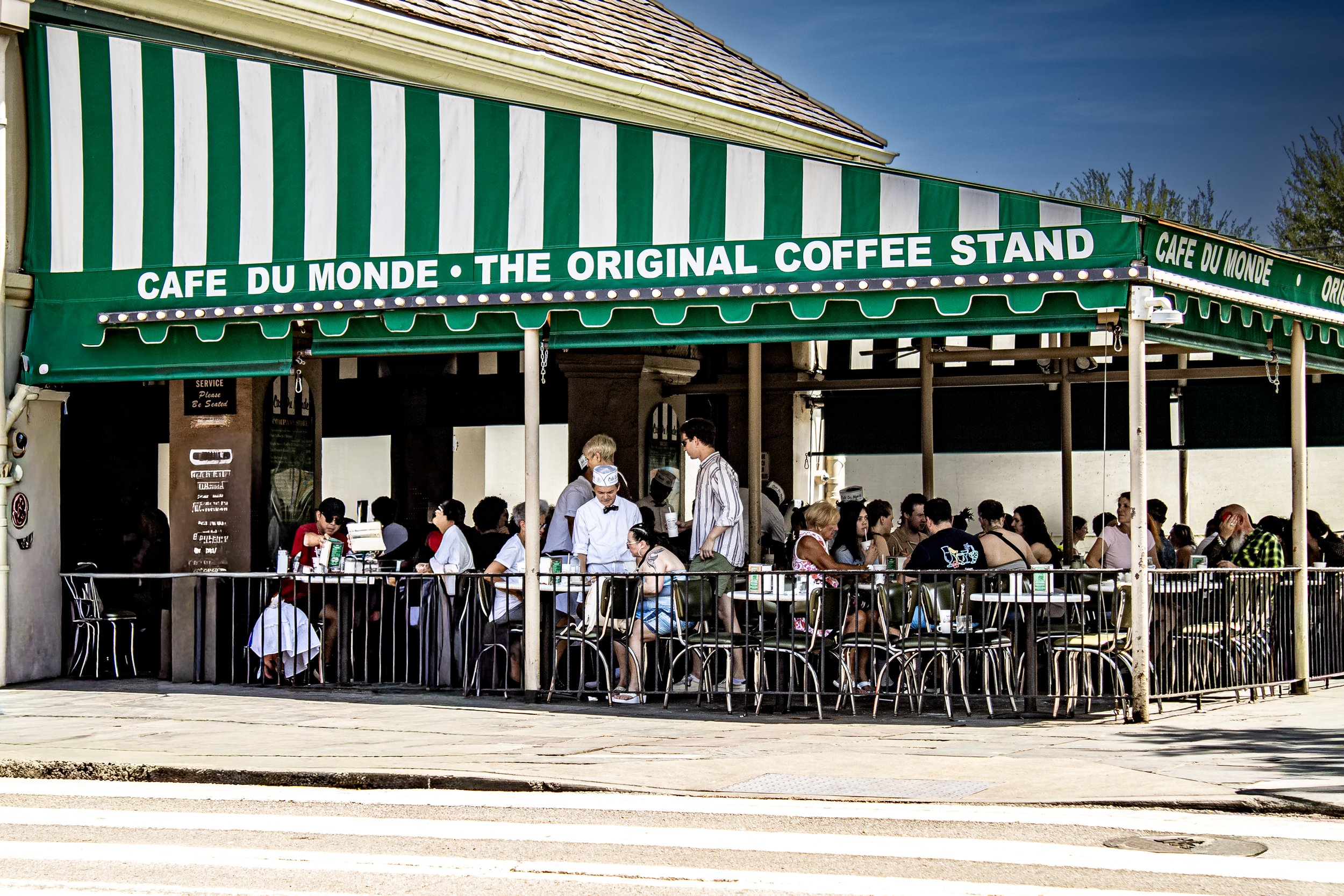 Cafe du Monde.jpg