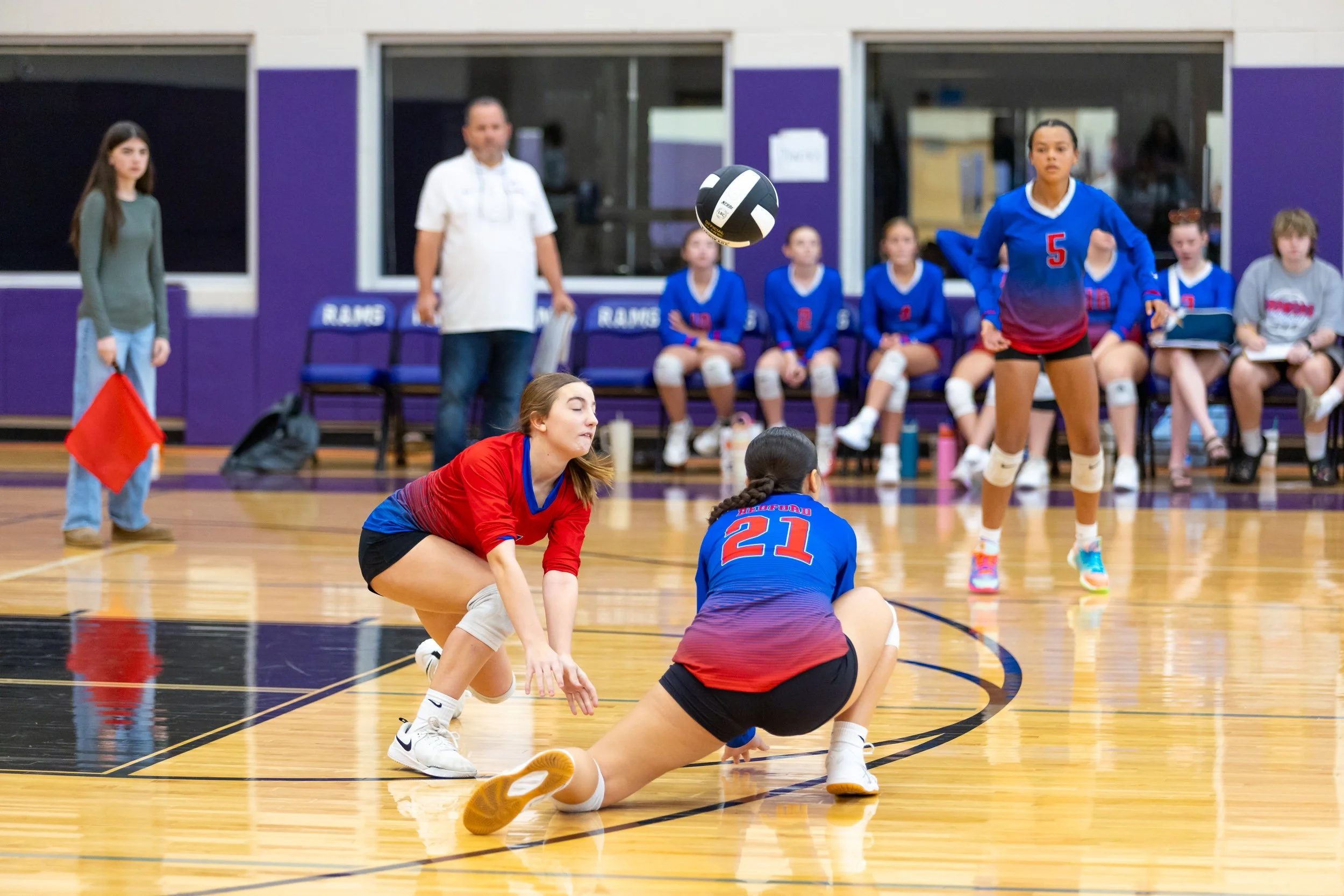 20260926-00060-TSL.jpg