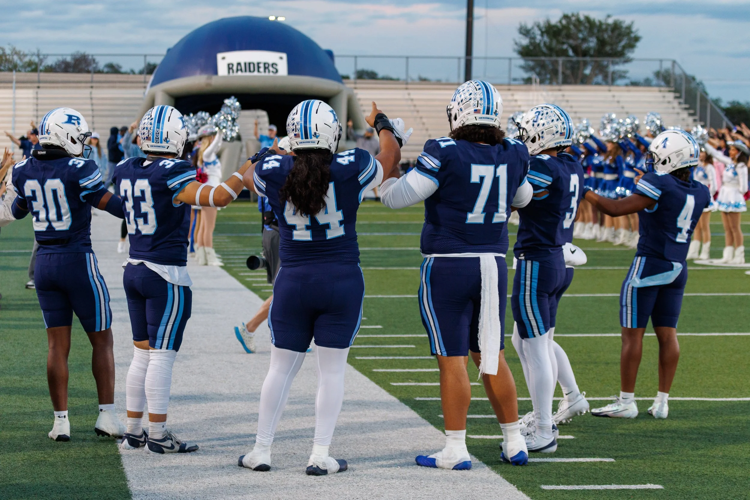20261016-00042-TSLSS.jpg