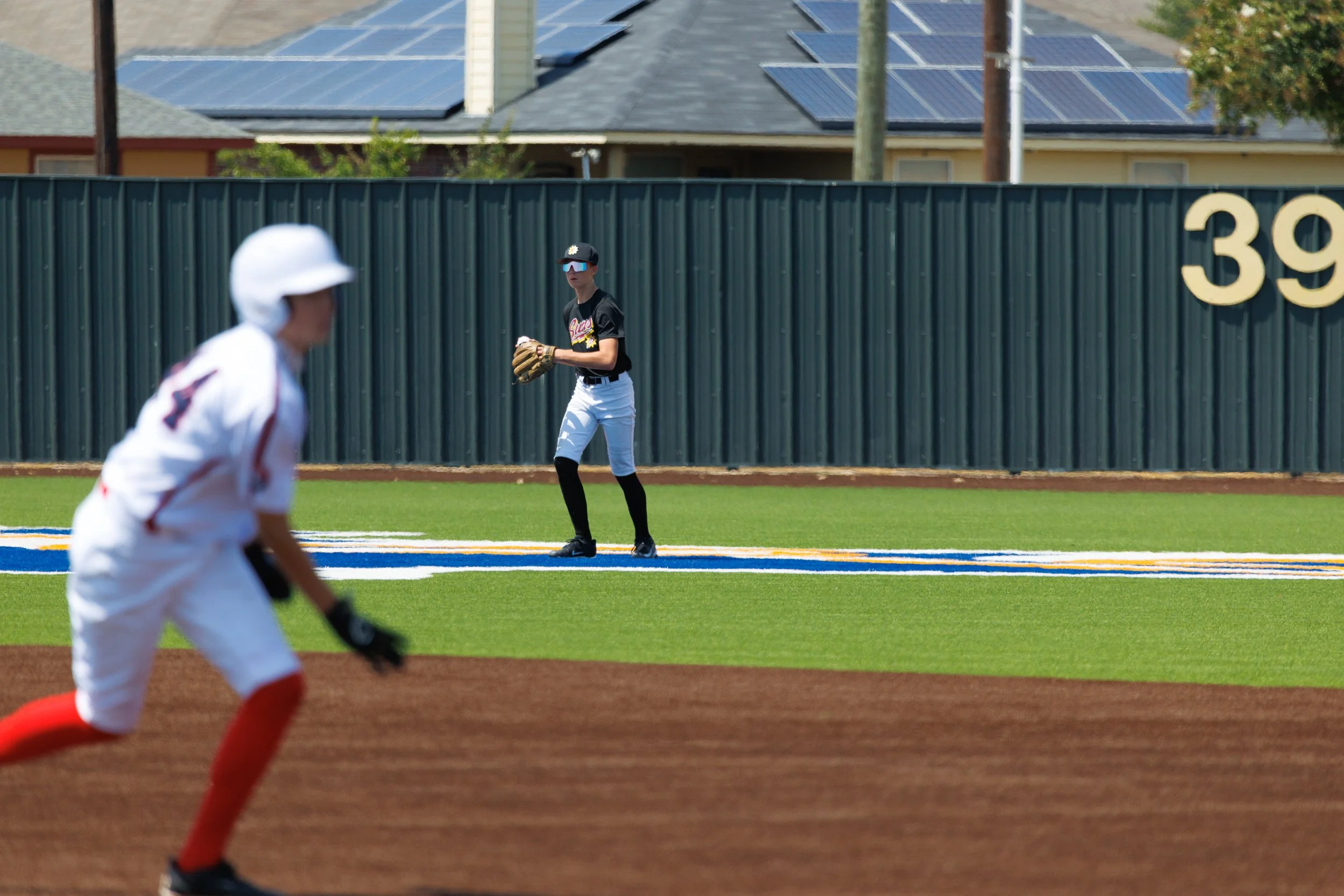20260906-00106-TSL.jpg