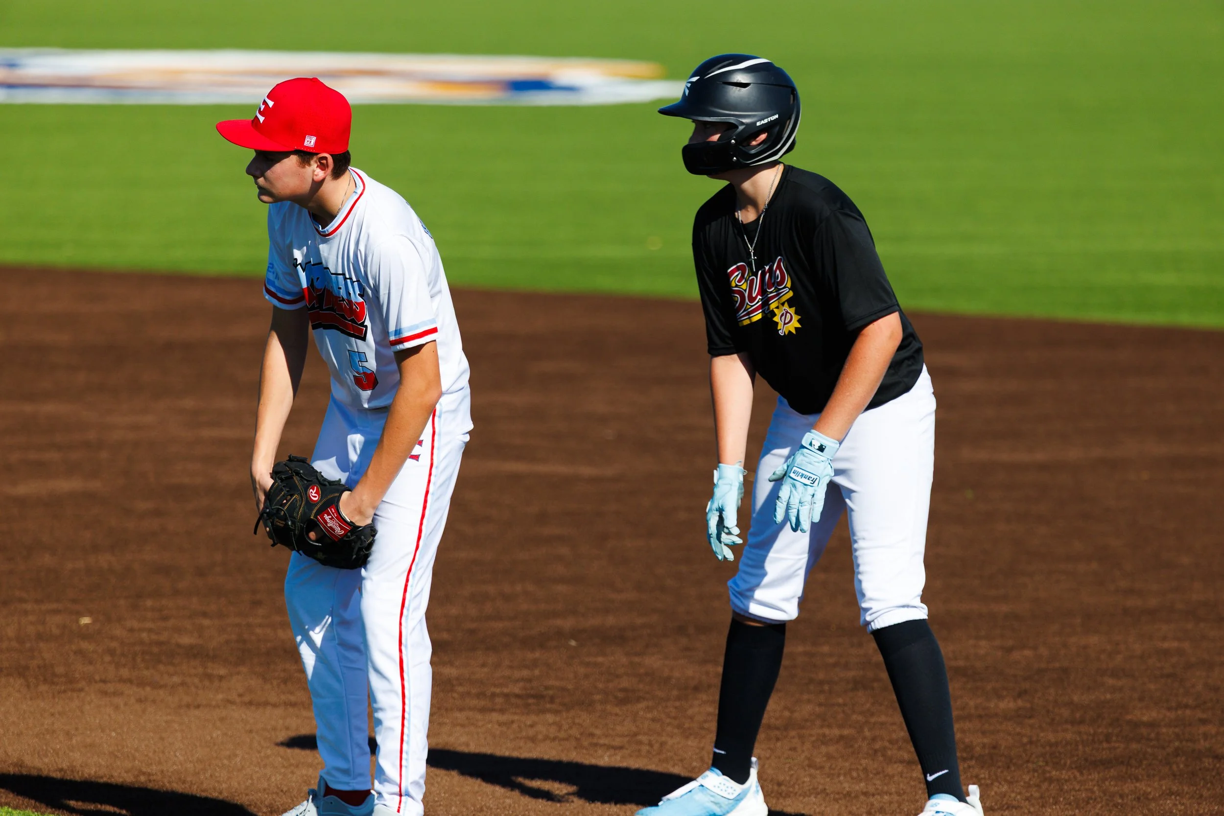 20260906-00040-TSL.jpg