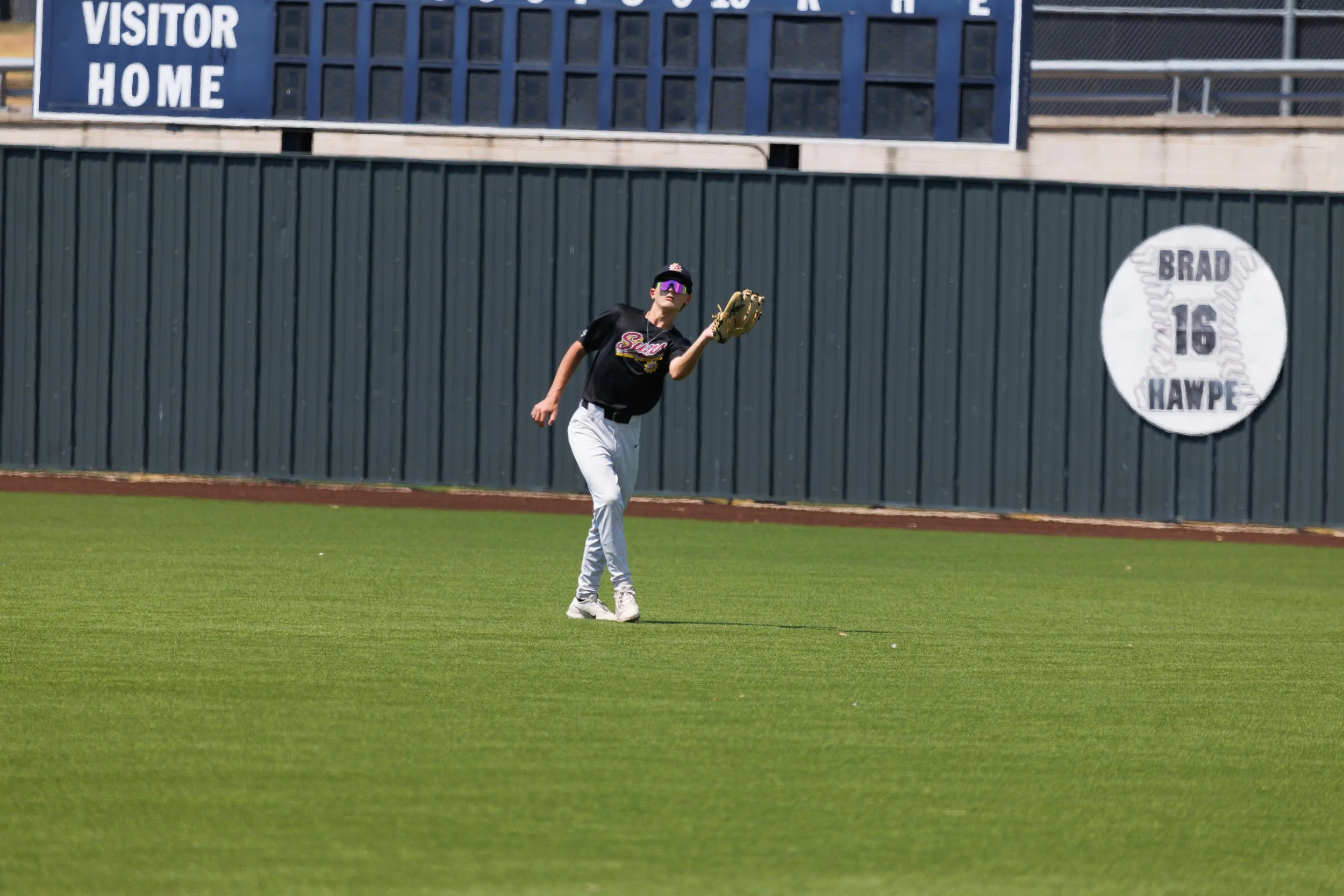 20260906-00129-TSL.jpg