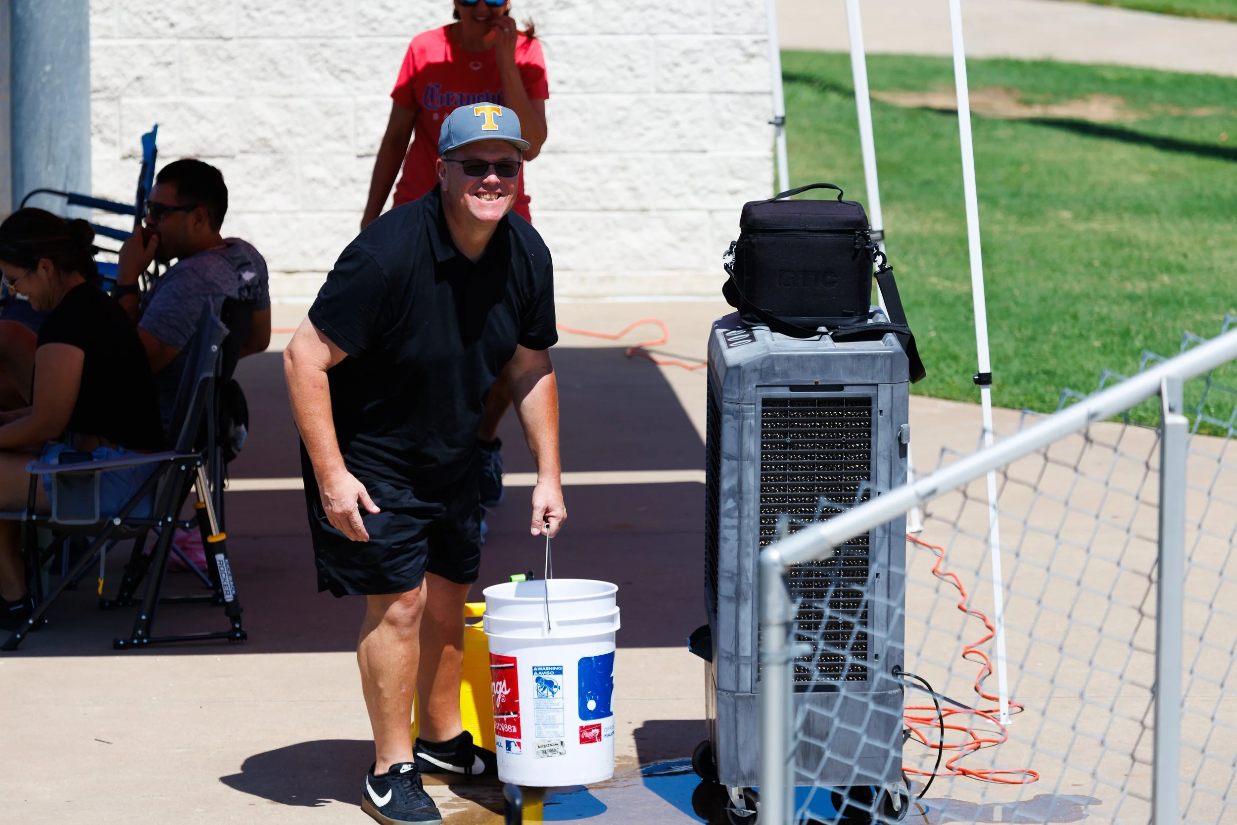 20260906-00060-TSL.jpg