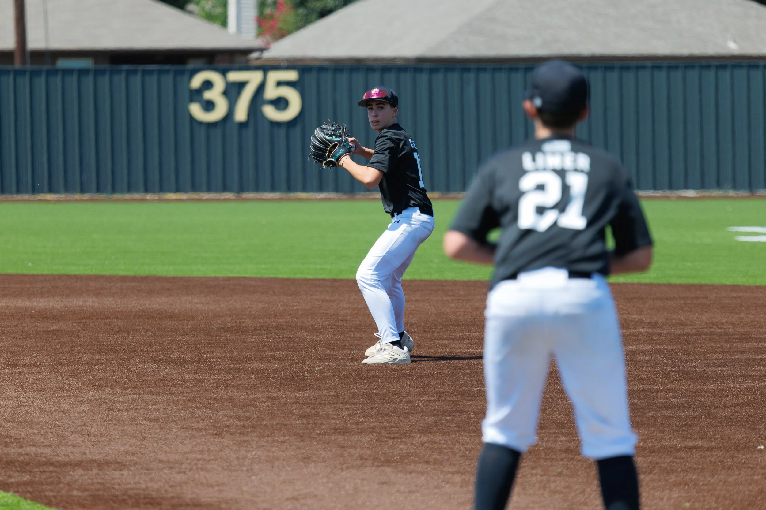20260906-00066-TSL.jpg