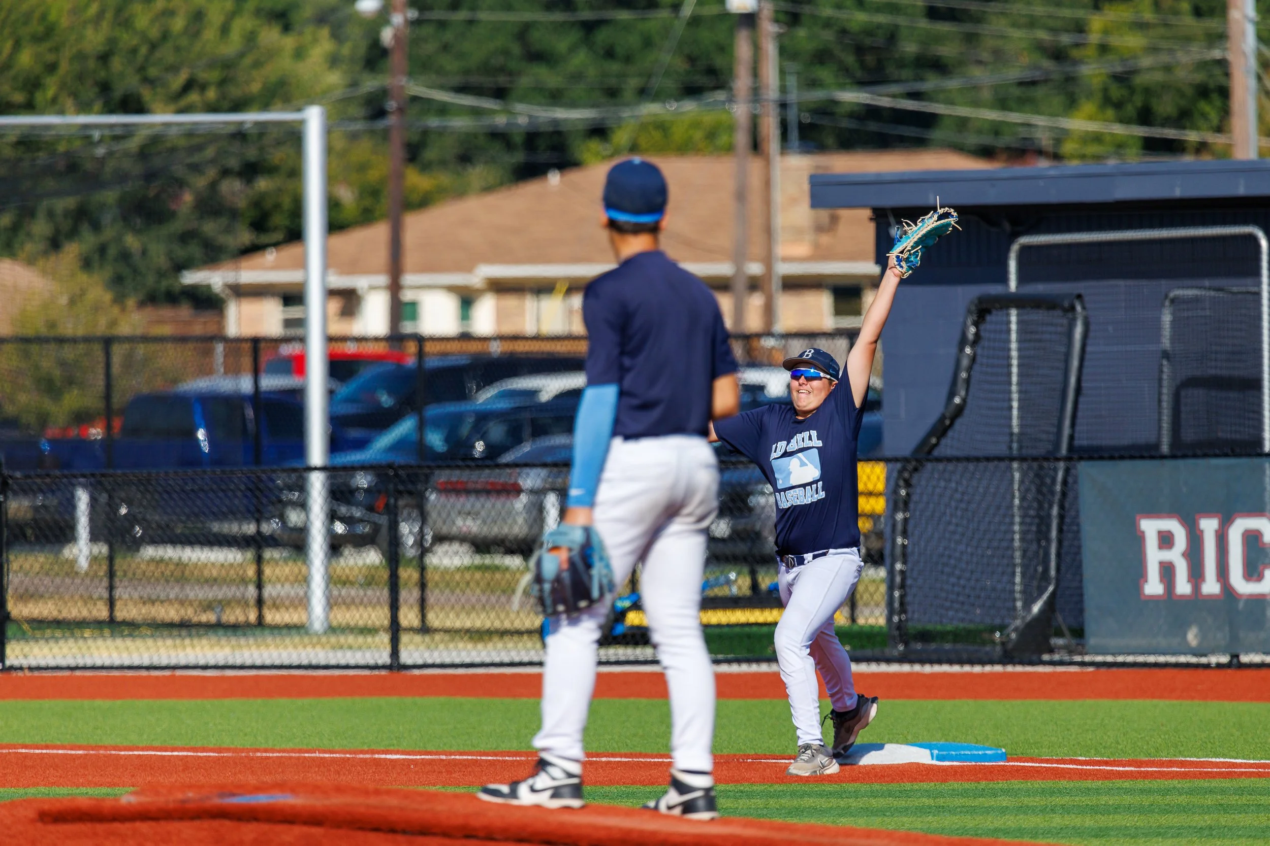 20260912-00054-TSL.jpg