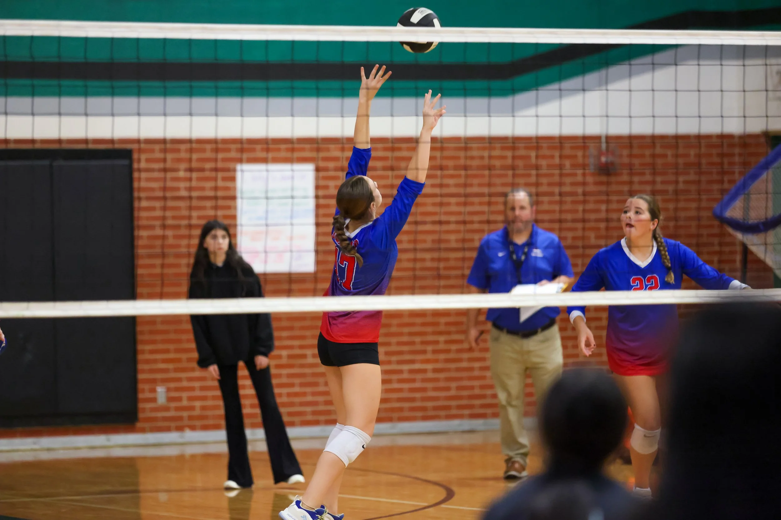 20260928-00020-TSL.jpg