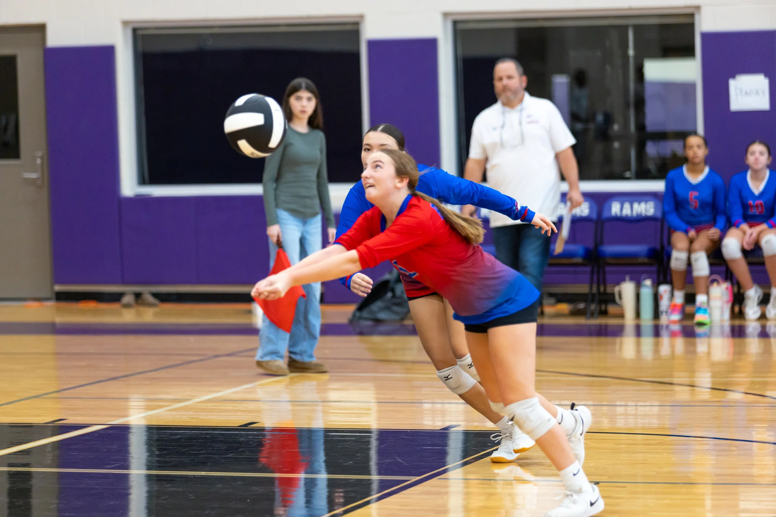 20260926-00075-TSL.jpg