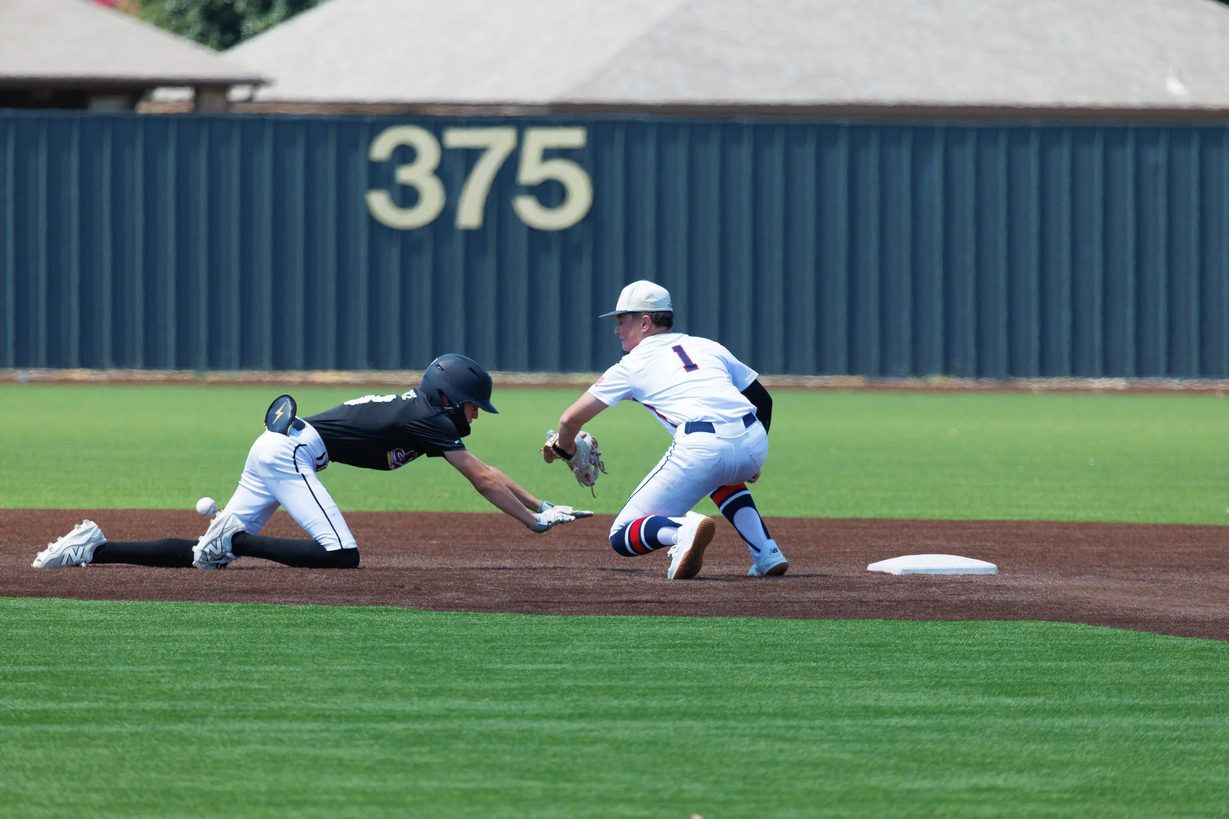 20260906-00084-TSL.jpg