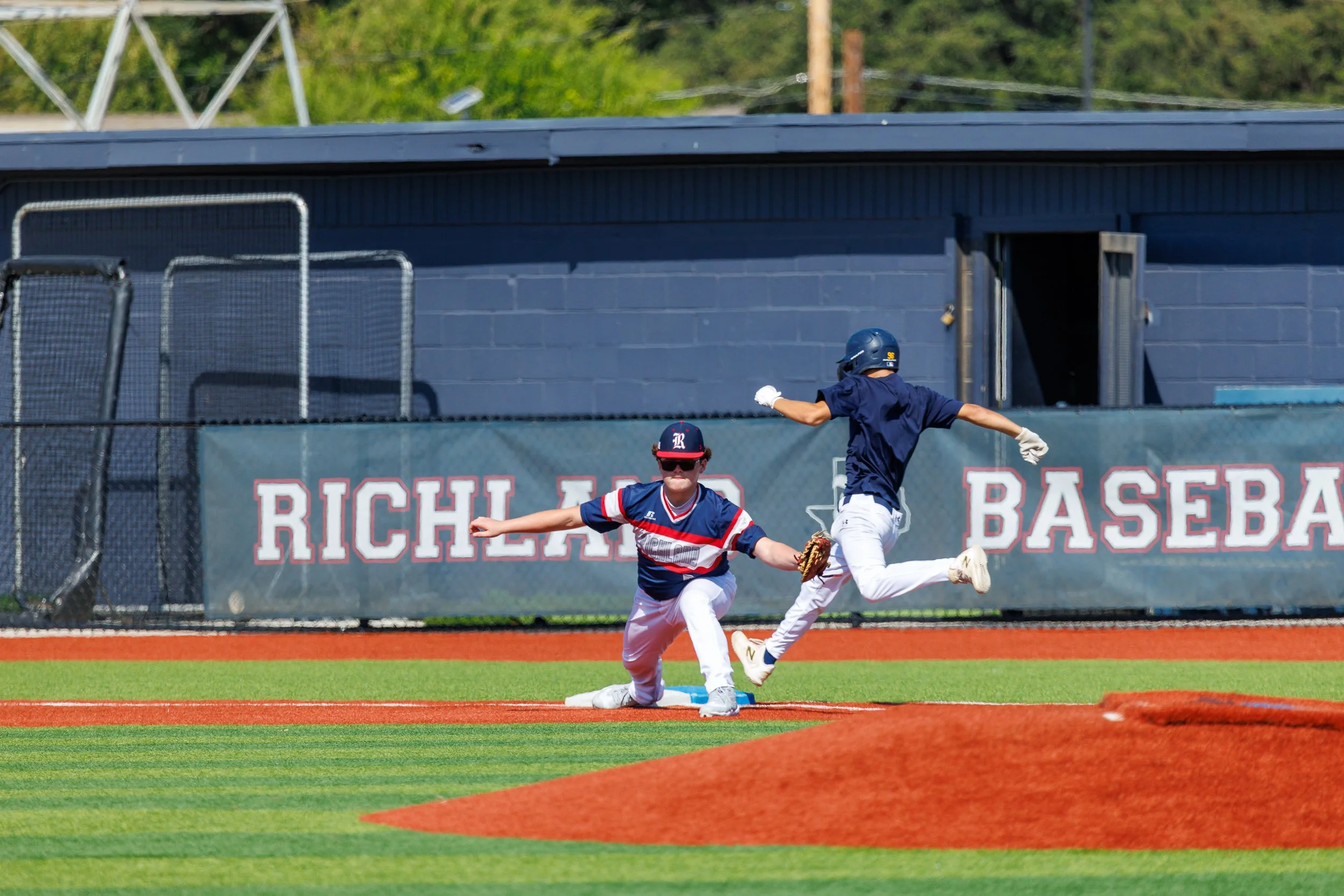 20260912-00115-TSL.jpg