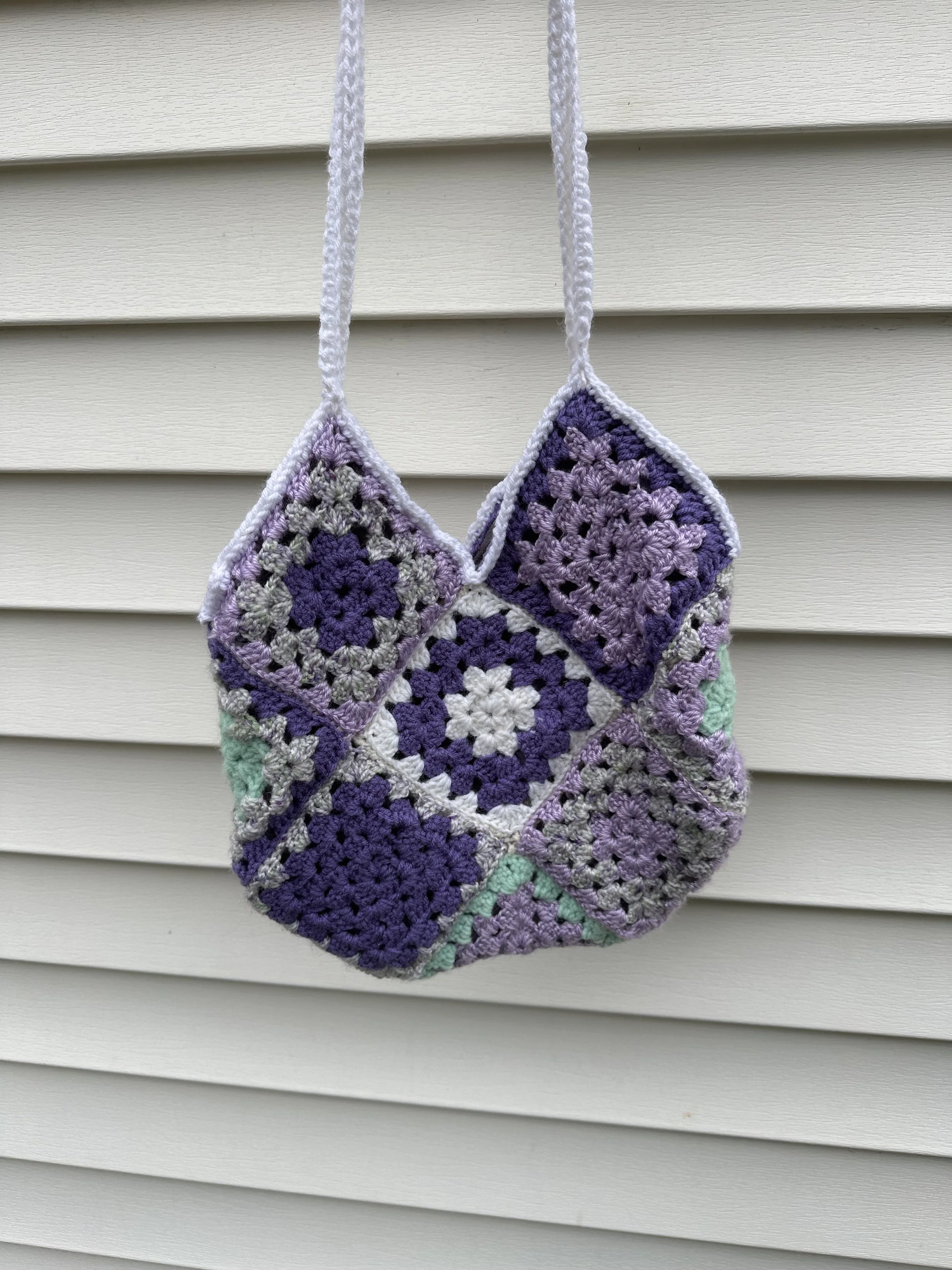 granny-square lined bag