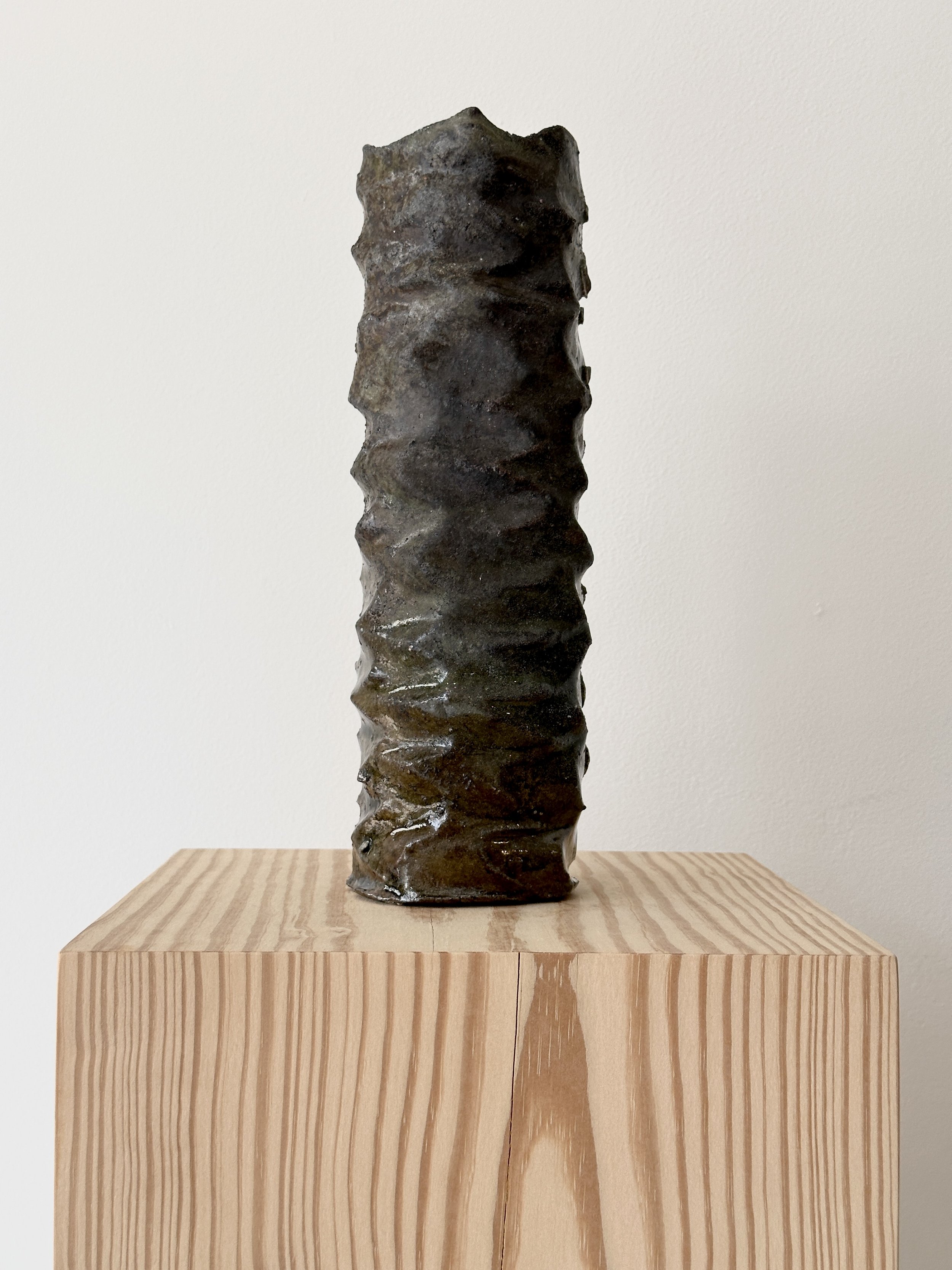 ripple-vase-02.jpg