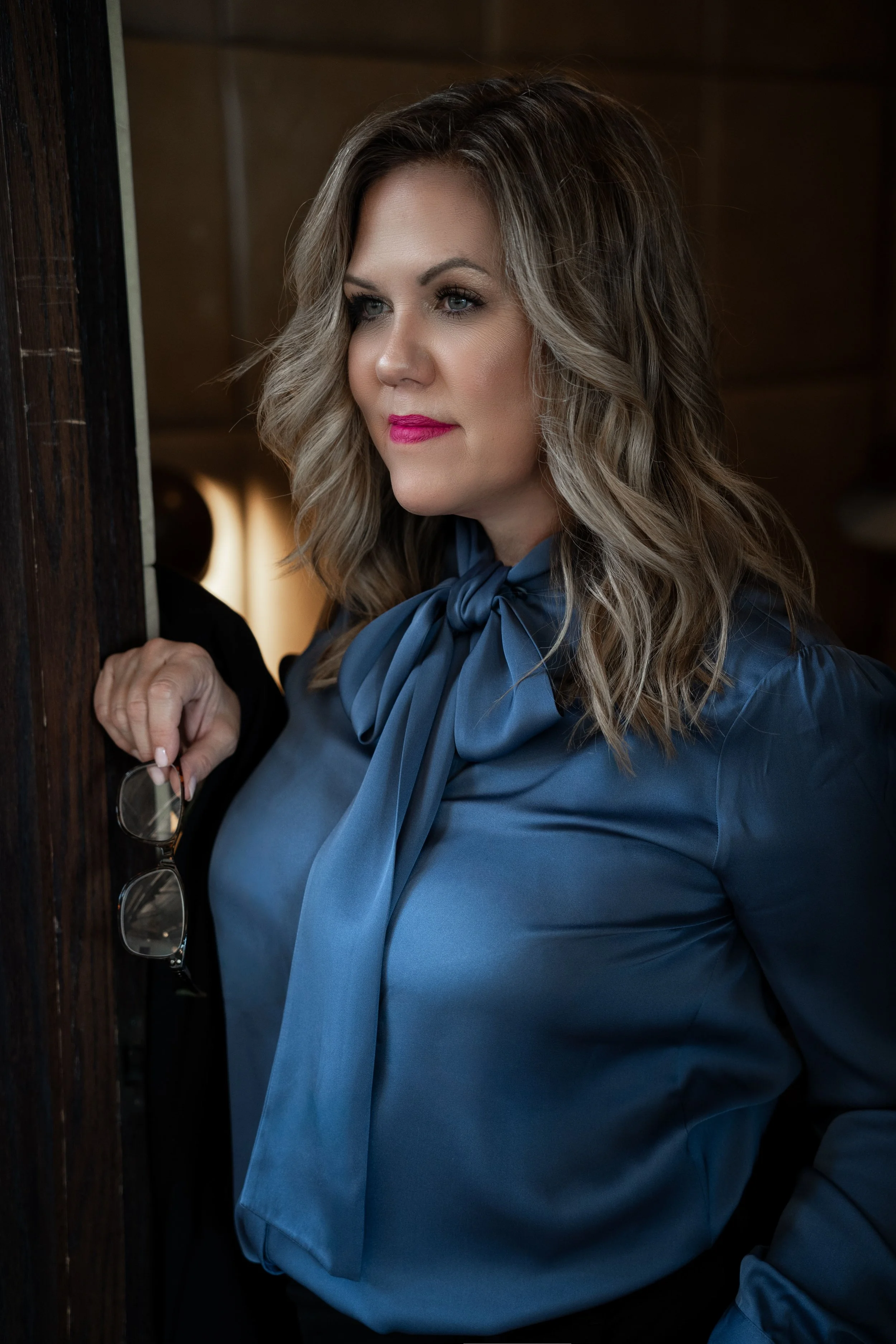 KELLY COON HEADSHOT 2.jpg