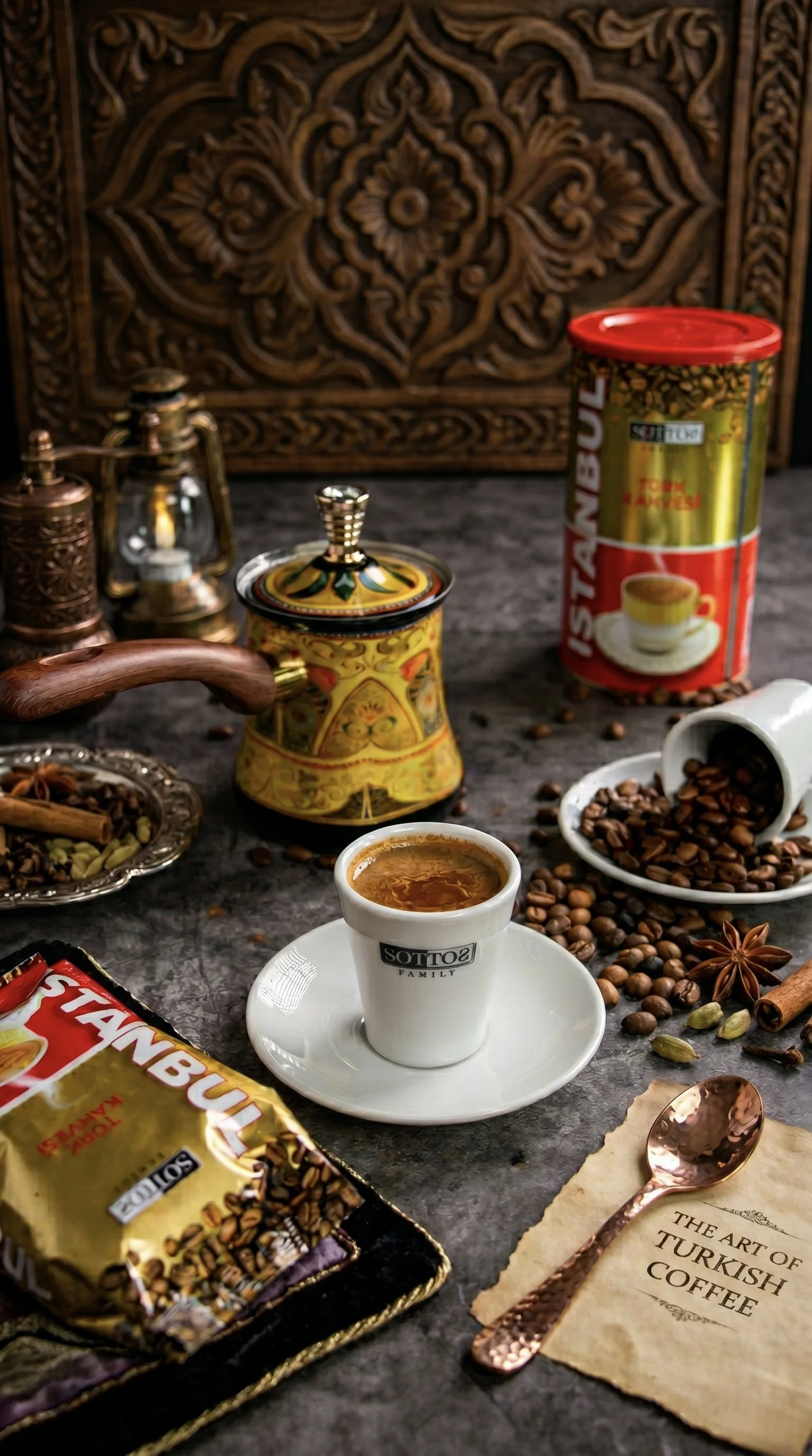 Türkischer Kaffee mit Milch