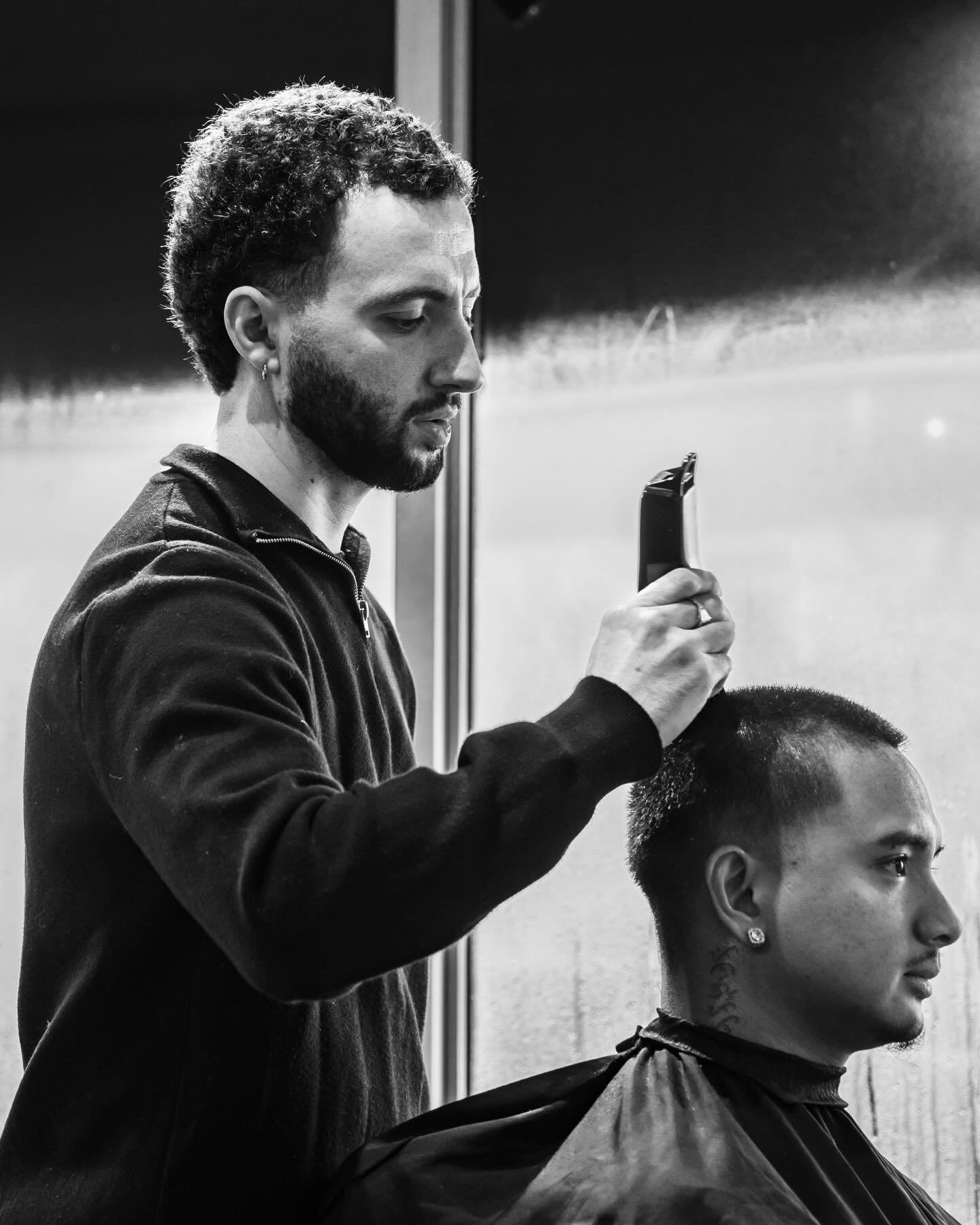 To maintain your desired look, we recommend booking your appointment in advance. Secure your slot online and experience true Attention to Detail. 🔒 

#cambridge #cambridgebarbers #barbershop #barberlife #barbers