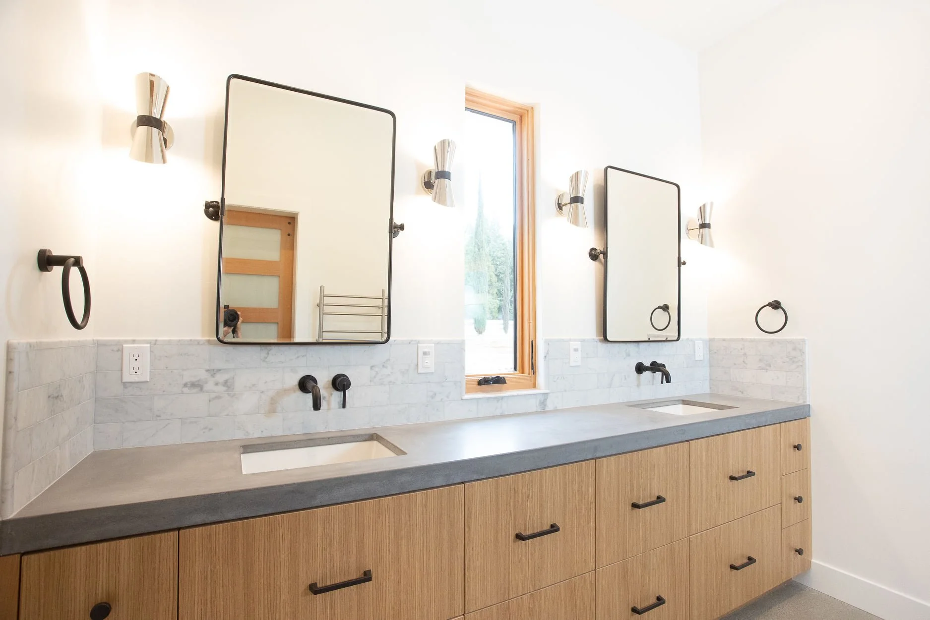 Royer Bath 3.jpg
