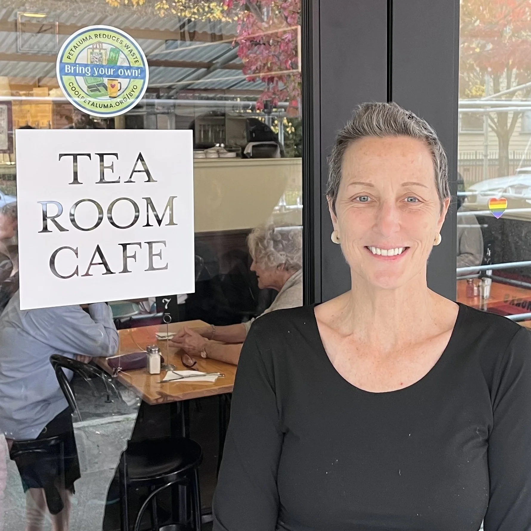 Tea Room Cafe - 316 Western Ave