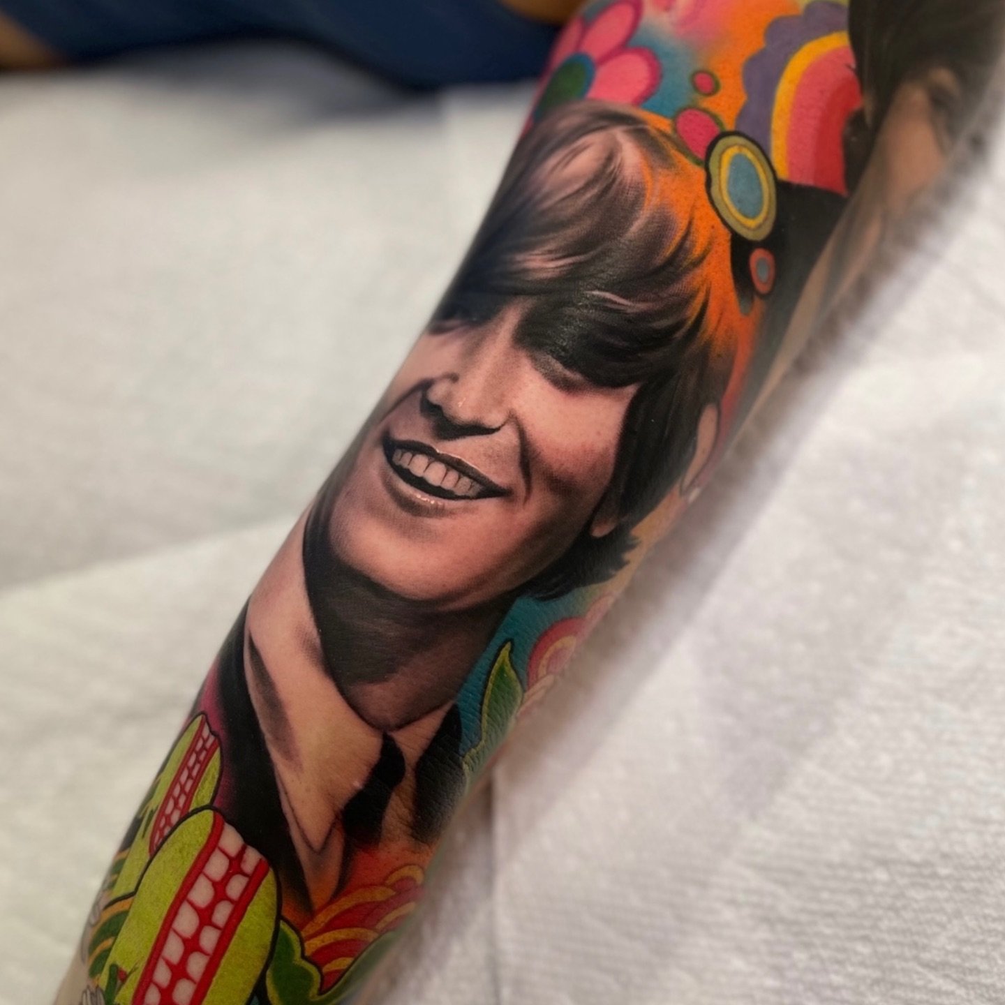 Beautiful progress work done by owner/ artist @djtambe here at One Block. 

#oneblocklv #lasvegastattooartist #thebeatles