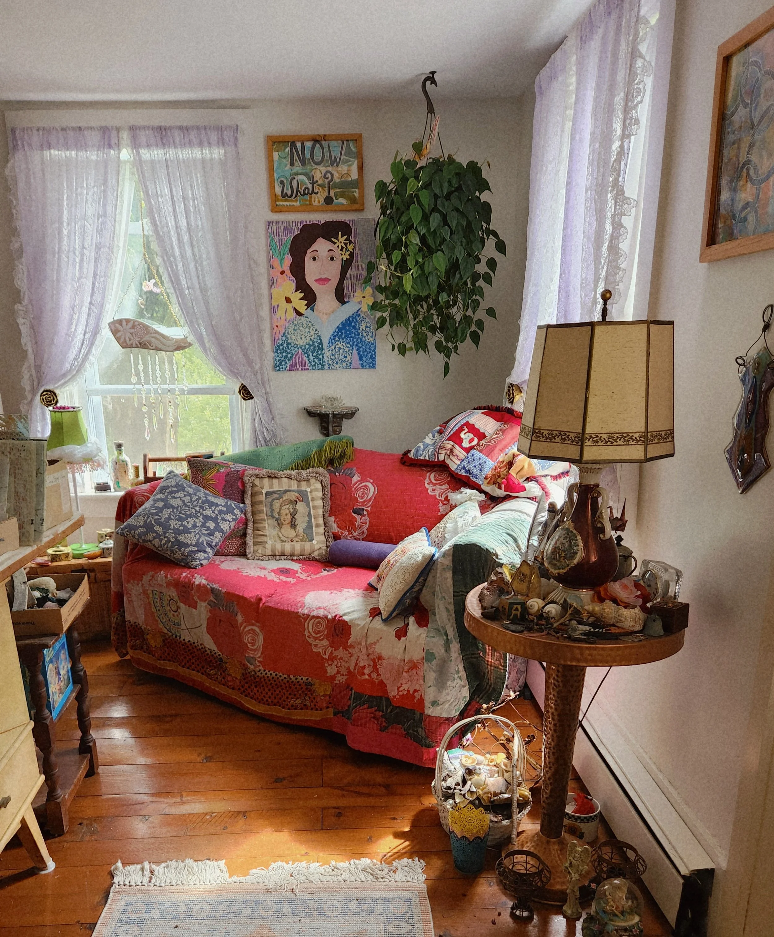 tep inside the home studio of textile artist Denise Misiph Explore the intuitive inspiration, creative musings, and earthy processes behind my contemporary fiber art.