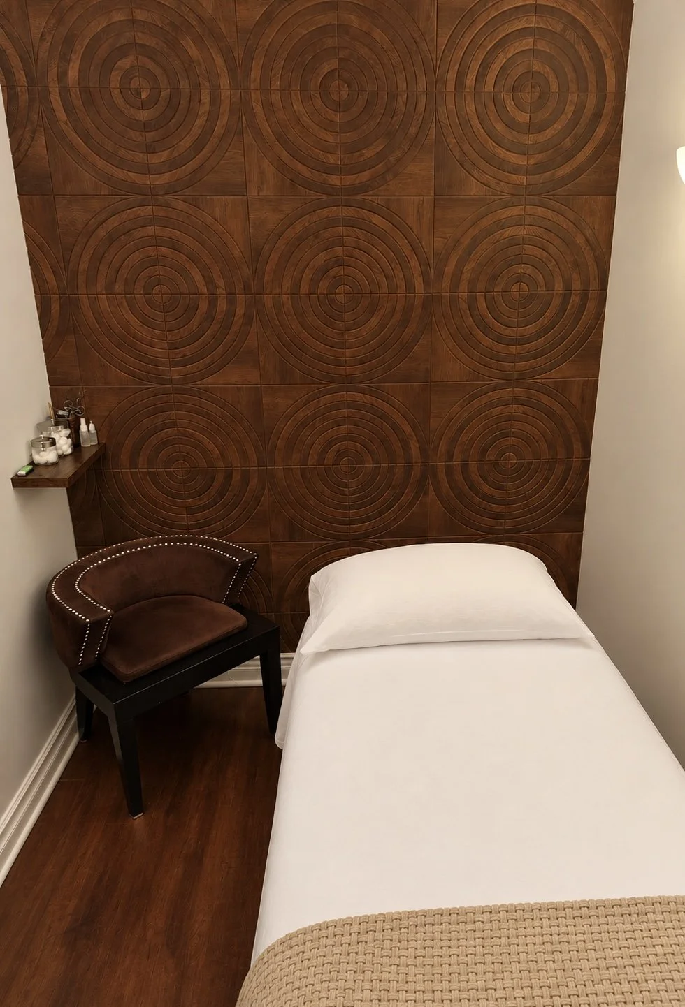 Treatment room with sculptural wood wall