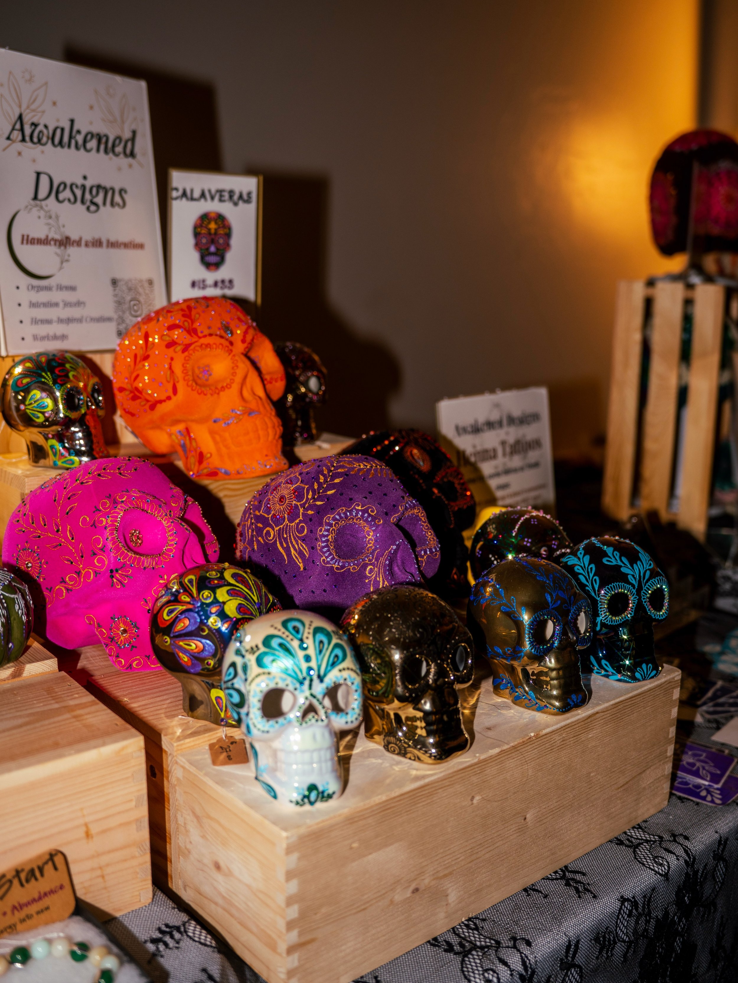 @awakeneddesigns will be at Funky Fresh 4th Fridays! These henna skulls are giving the ultimate Halloween vibes for our upcoming karaoke night market! 💀 

FREE entry! Come shop over 30 small businesses, eat tons of food from our several food busines