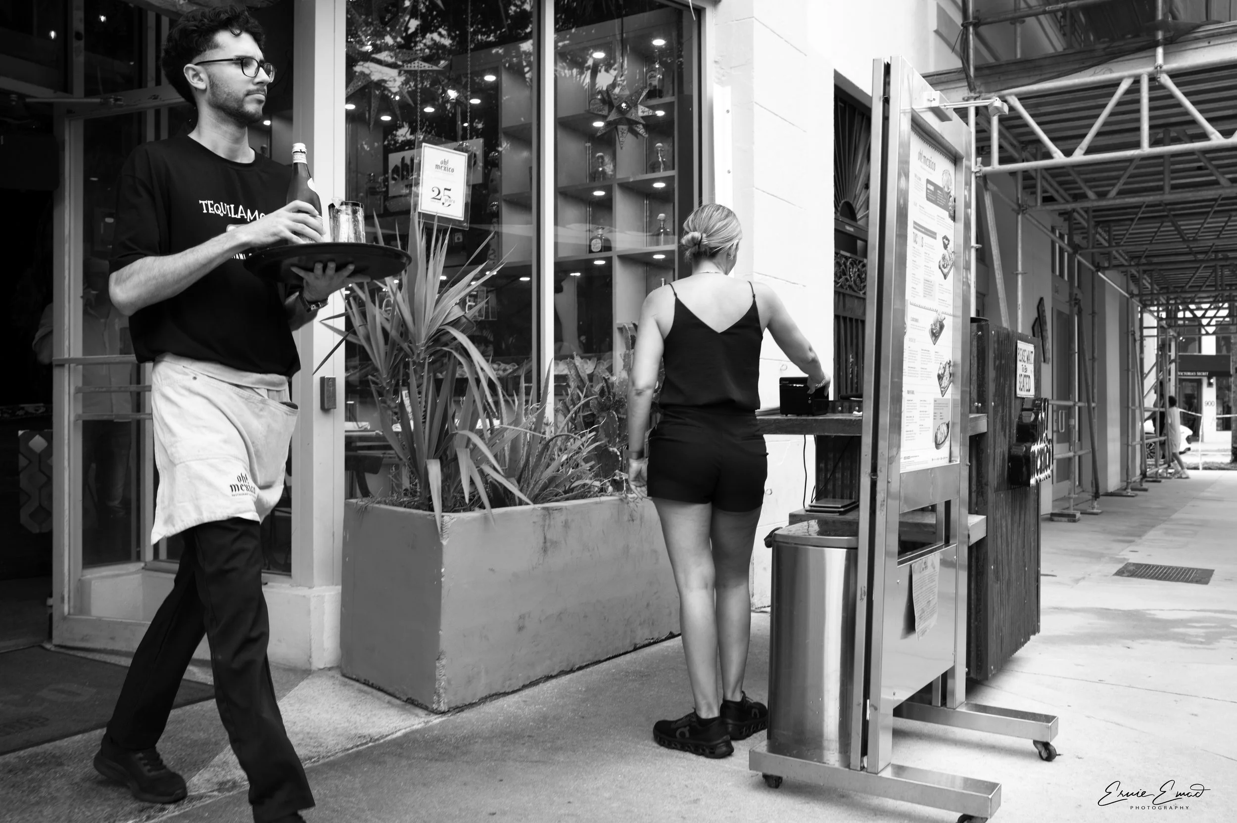 How can you turn your back on someone wanting to serve alcohol on Lincoln Road Miami Beach