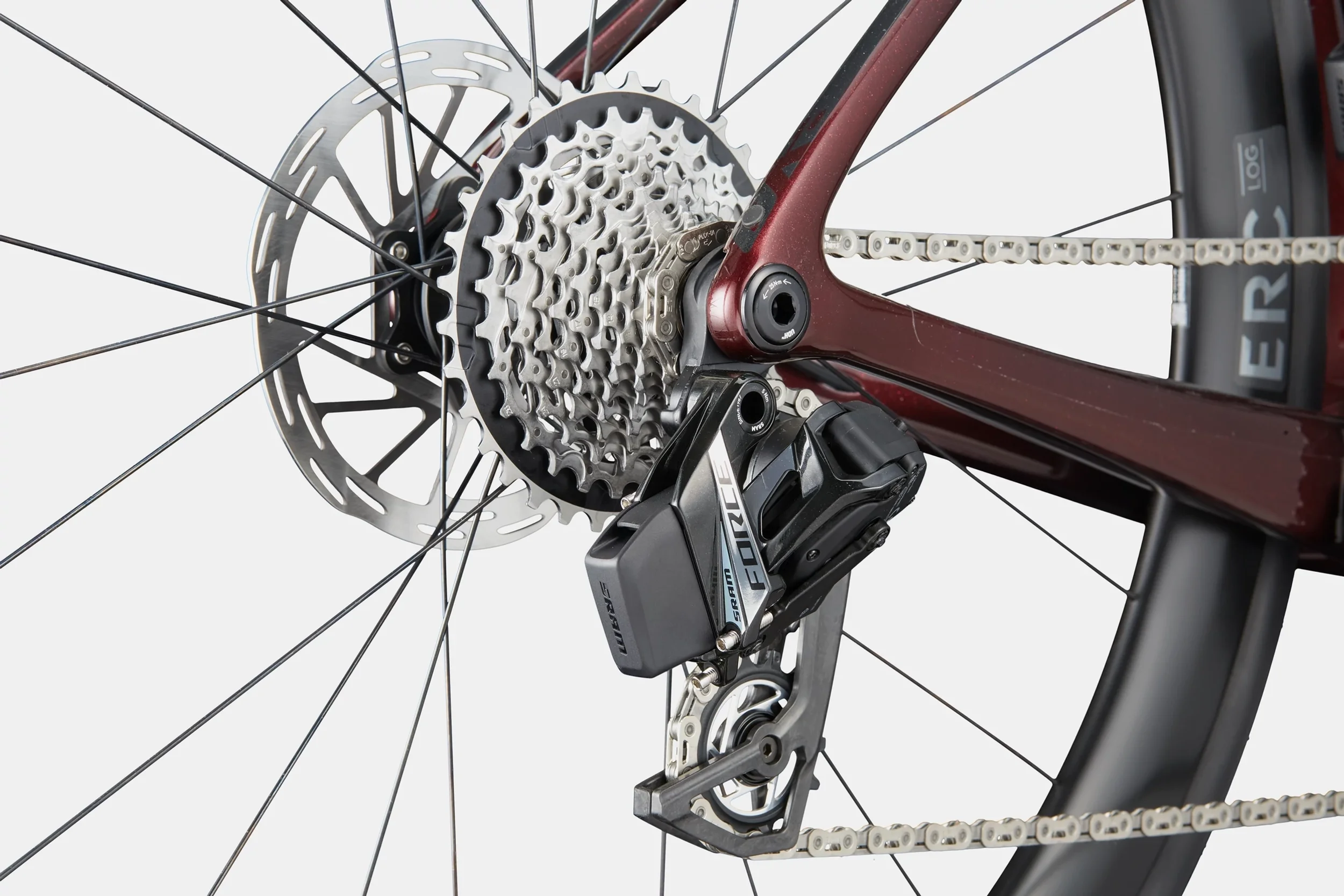 C26_C1120GU_SuperSix_EVO_3_CHL_D3.webp