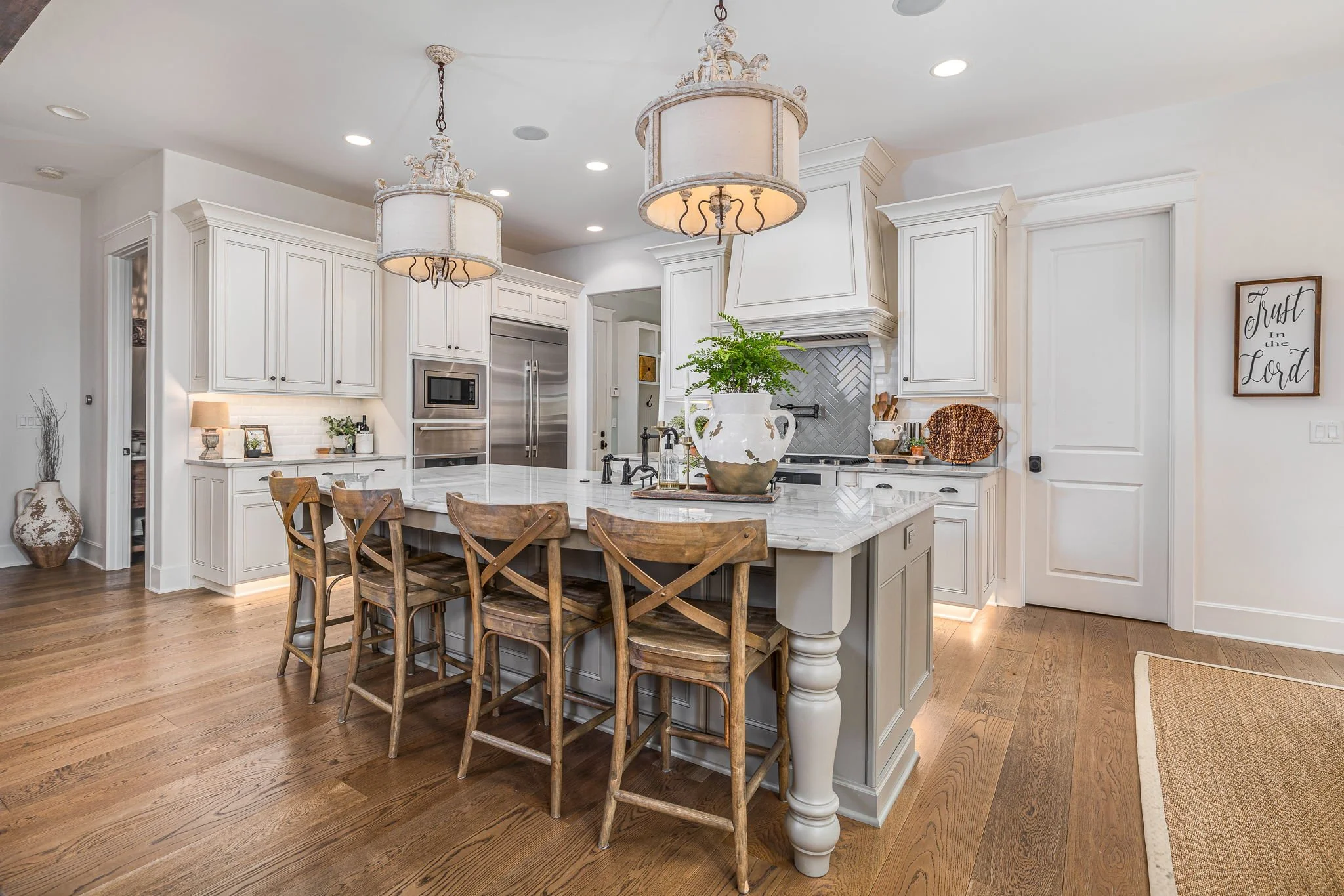 Custom Kitchen.jpg