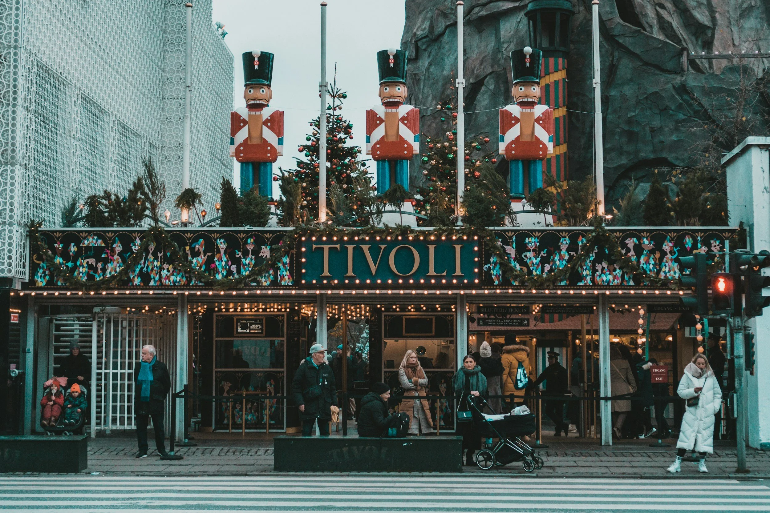 unsplash-image-yQyiThAuZfQ.jpg
